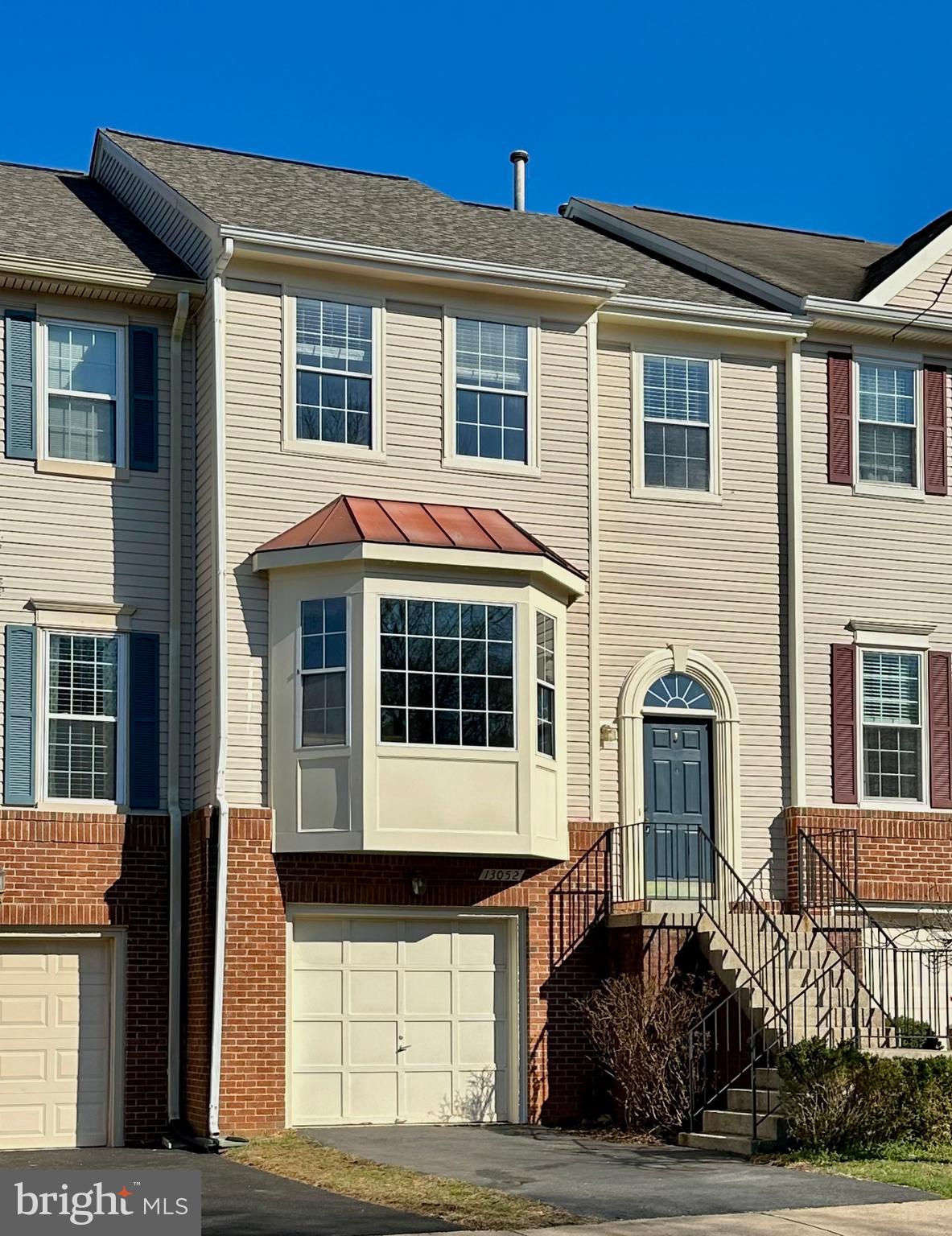 ROCKPOINTE - Residential