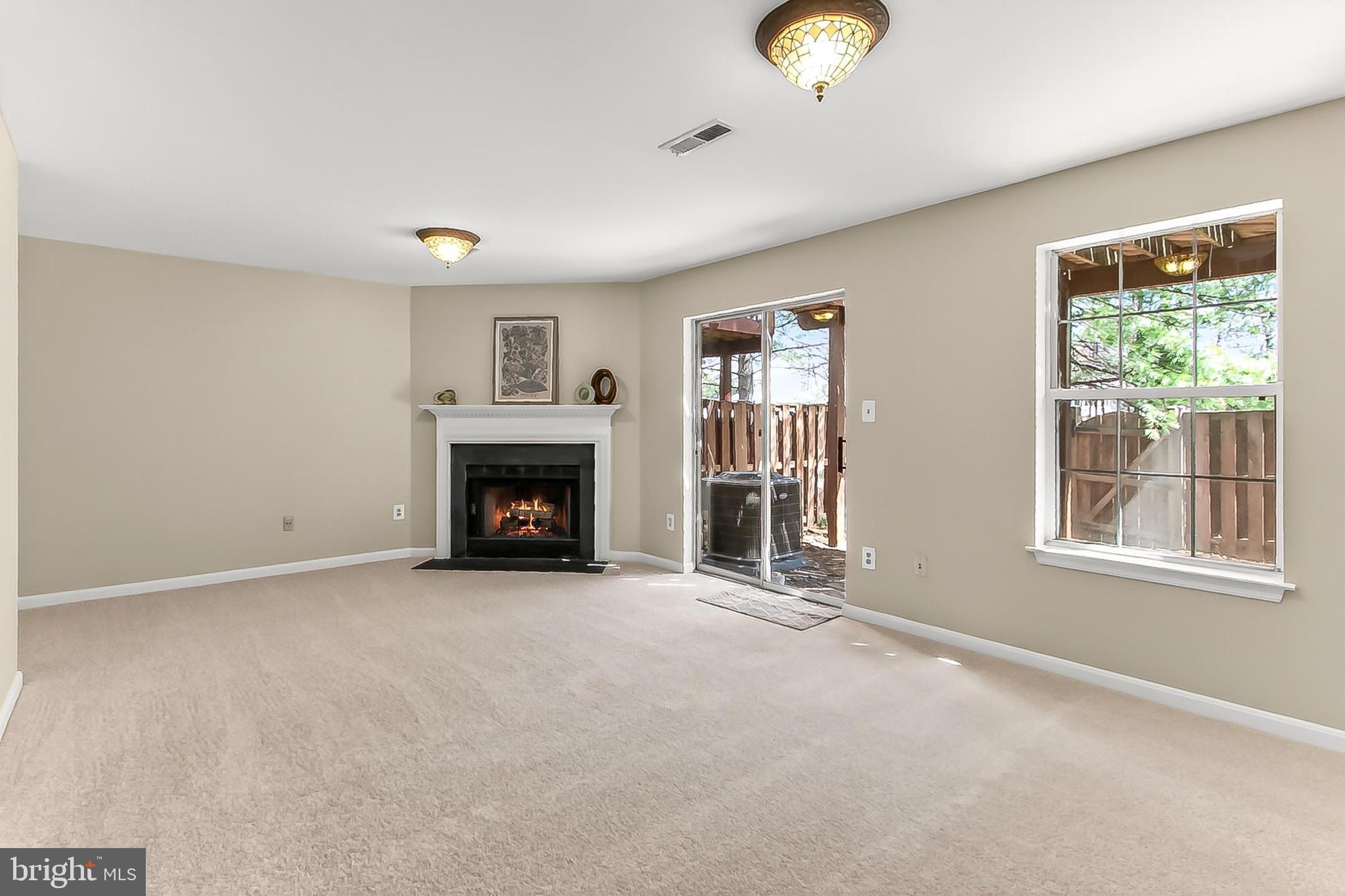 ROCKPOINTE - Residential