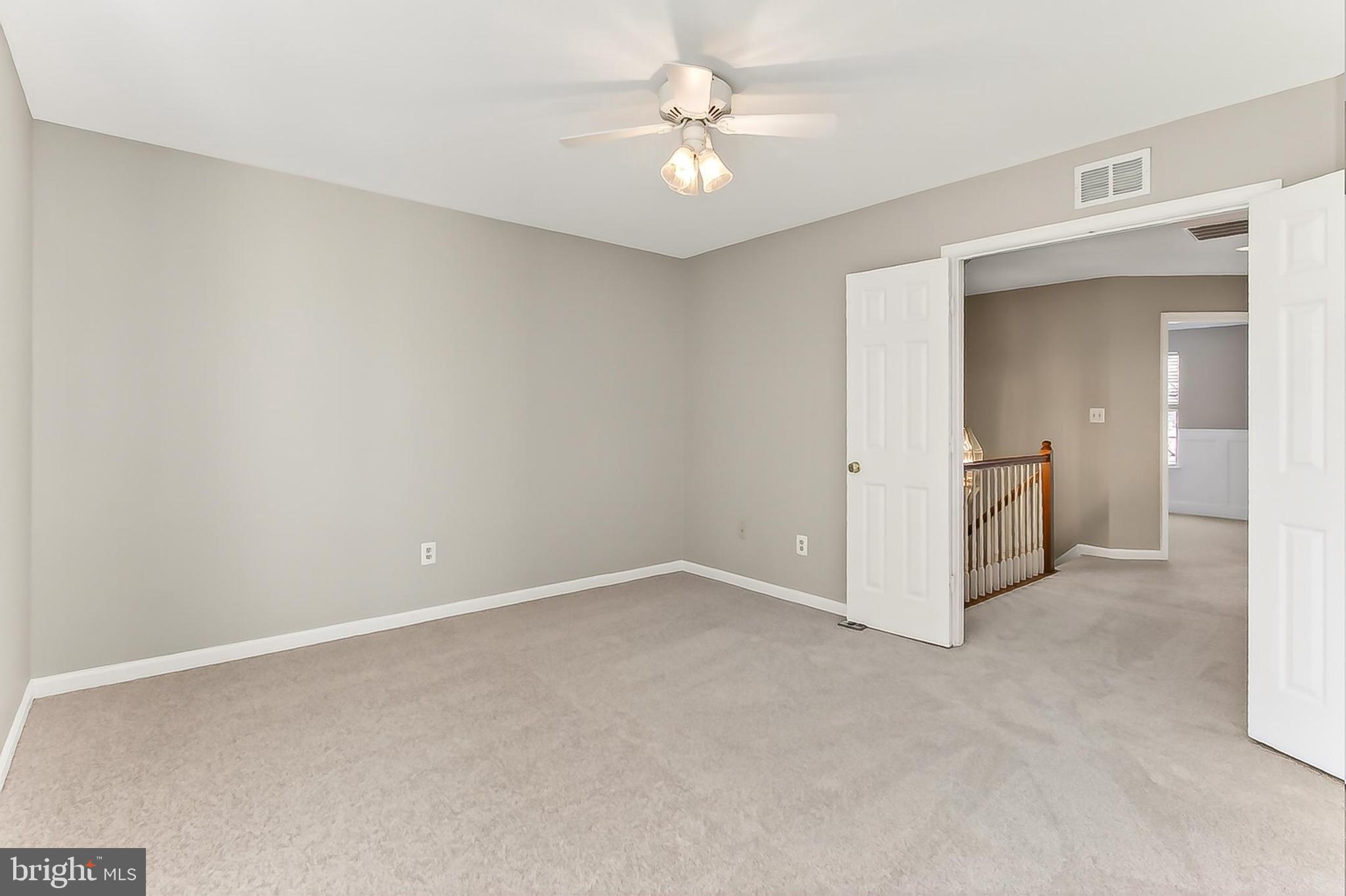 ROCKPOINTE - Residential