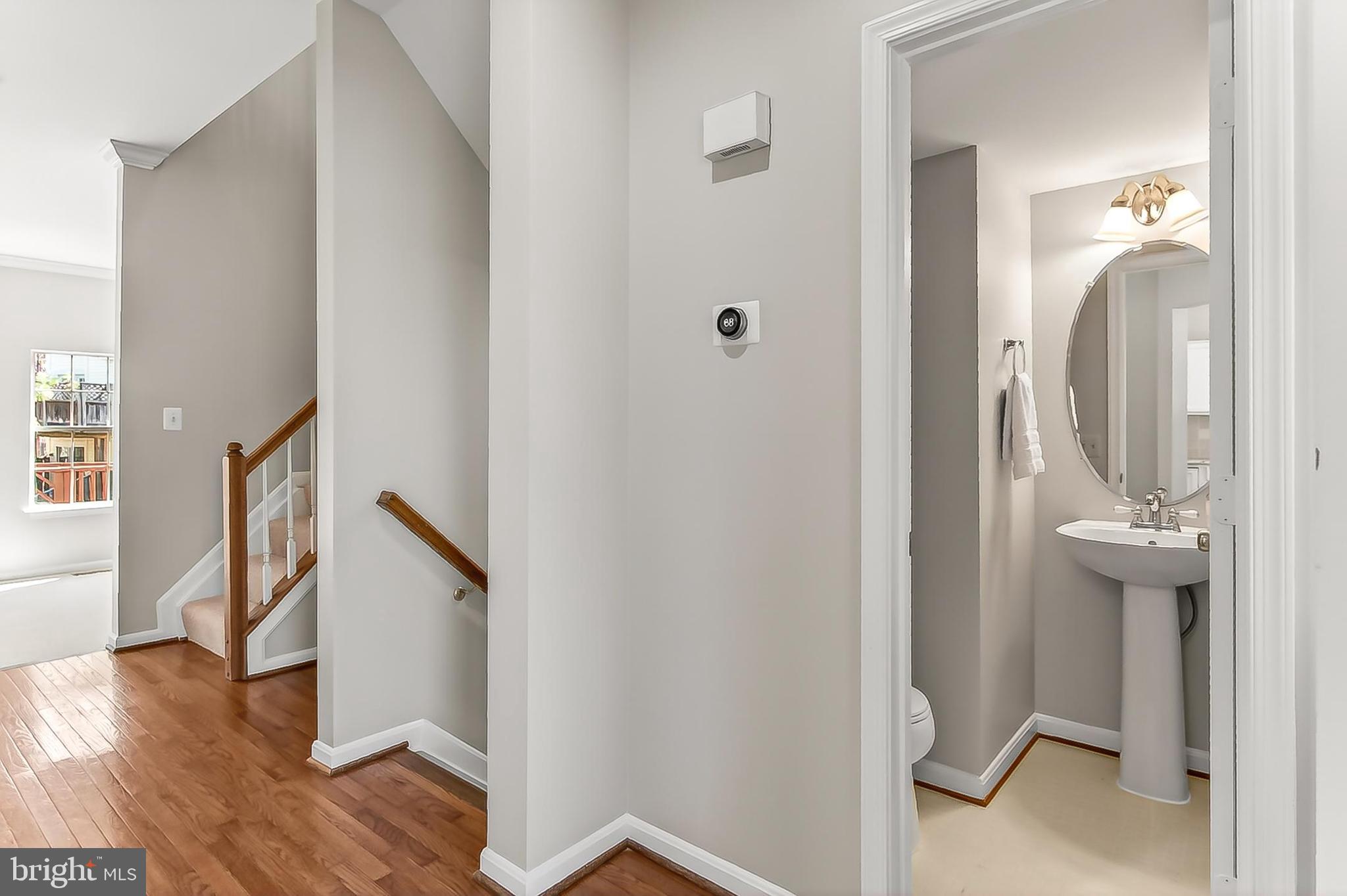 ROCKPOINTE - Residential