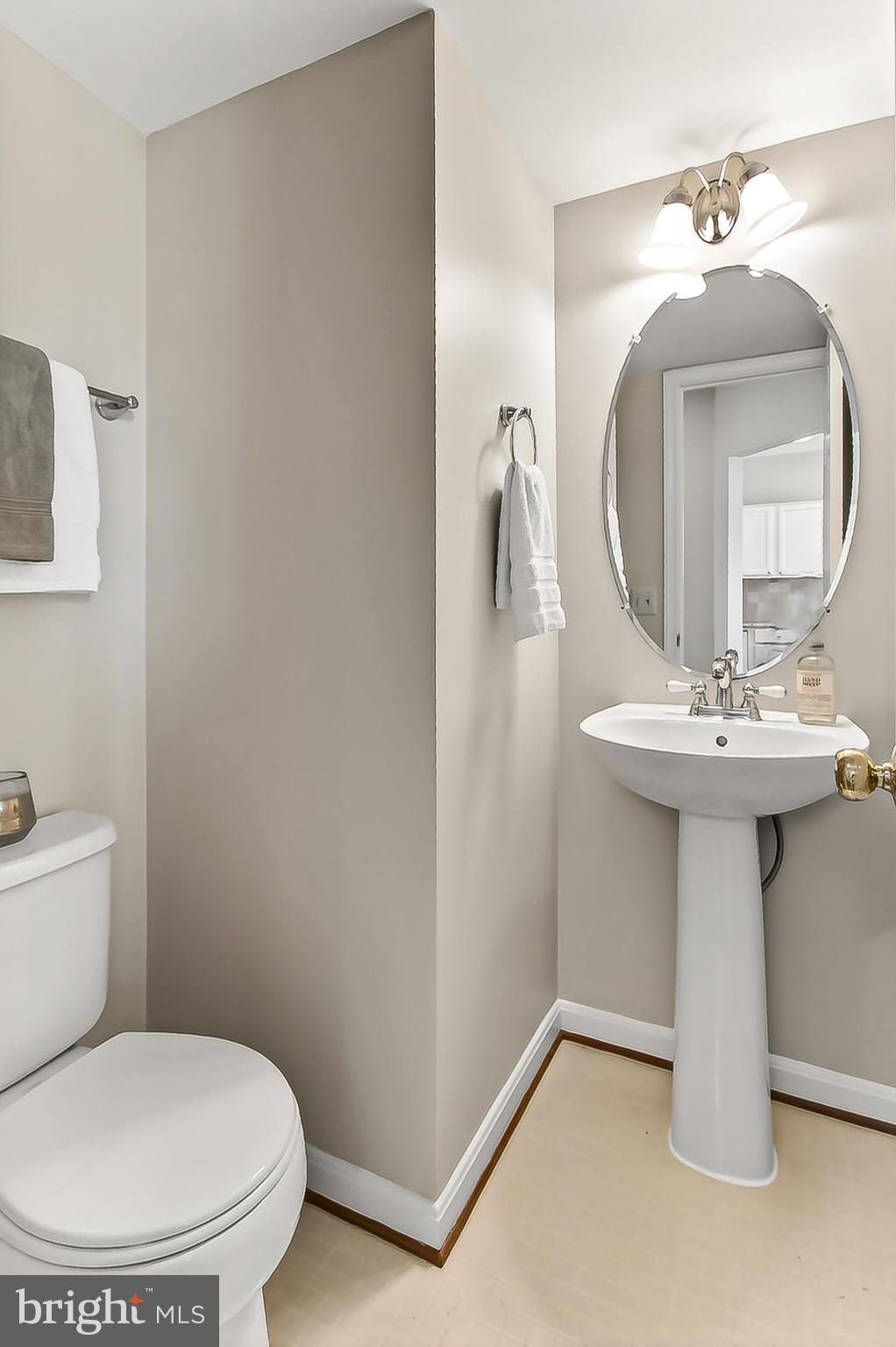 ROCKPOINTE - Residential