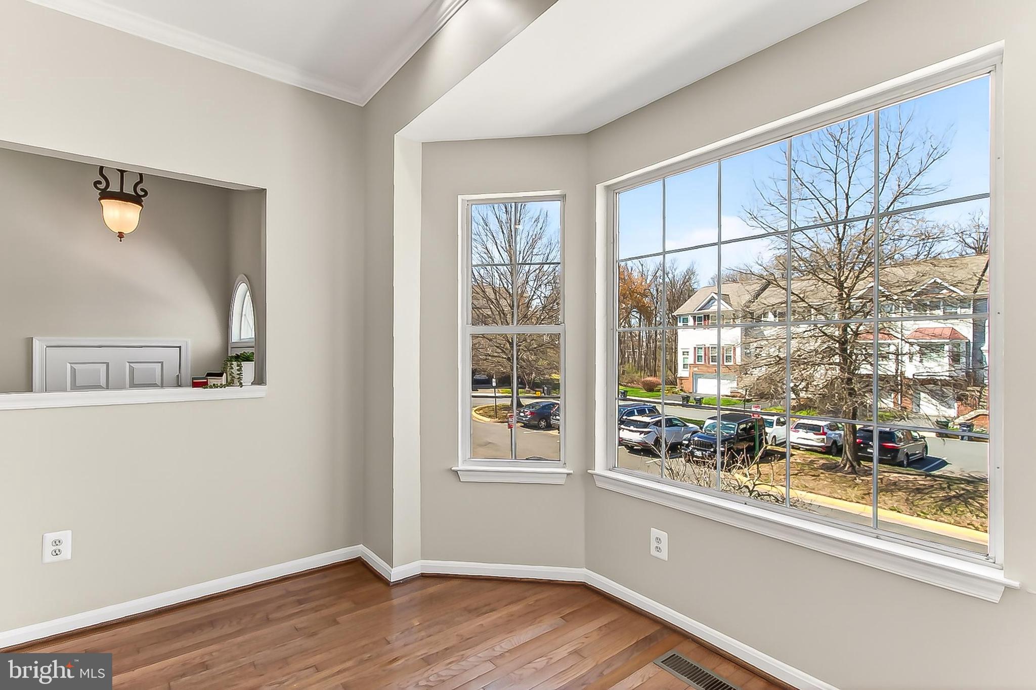 ROCKPOINTE - Residential