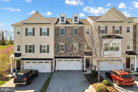 Photo of 3 Skylar Circle, MEDIA, PA 19063 (MLS # PADE2111430)