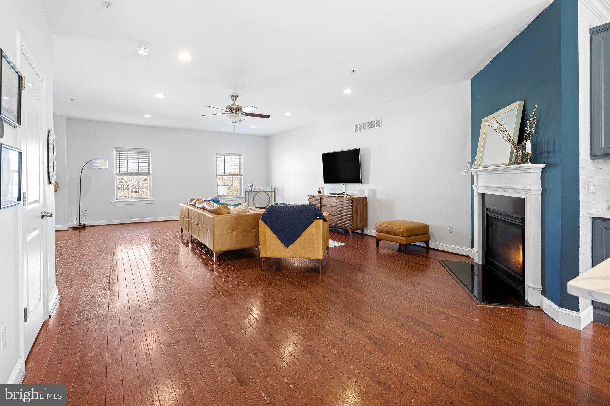 THE RES AT ROSE TREE - Residential