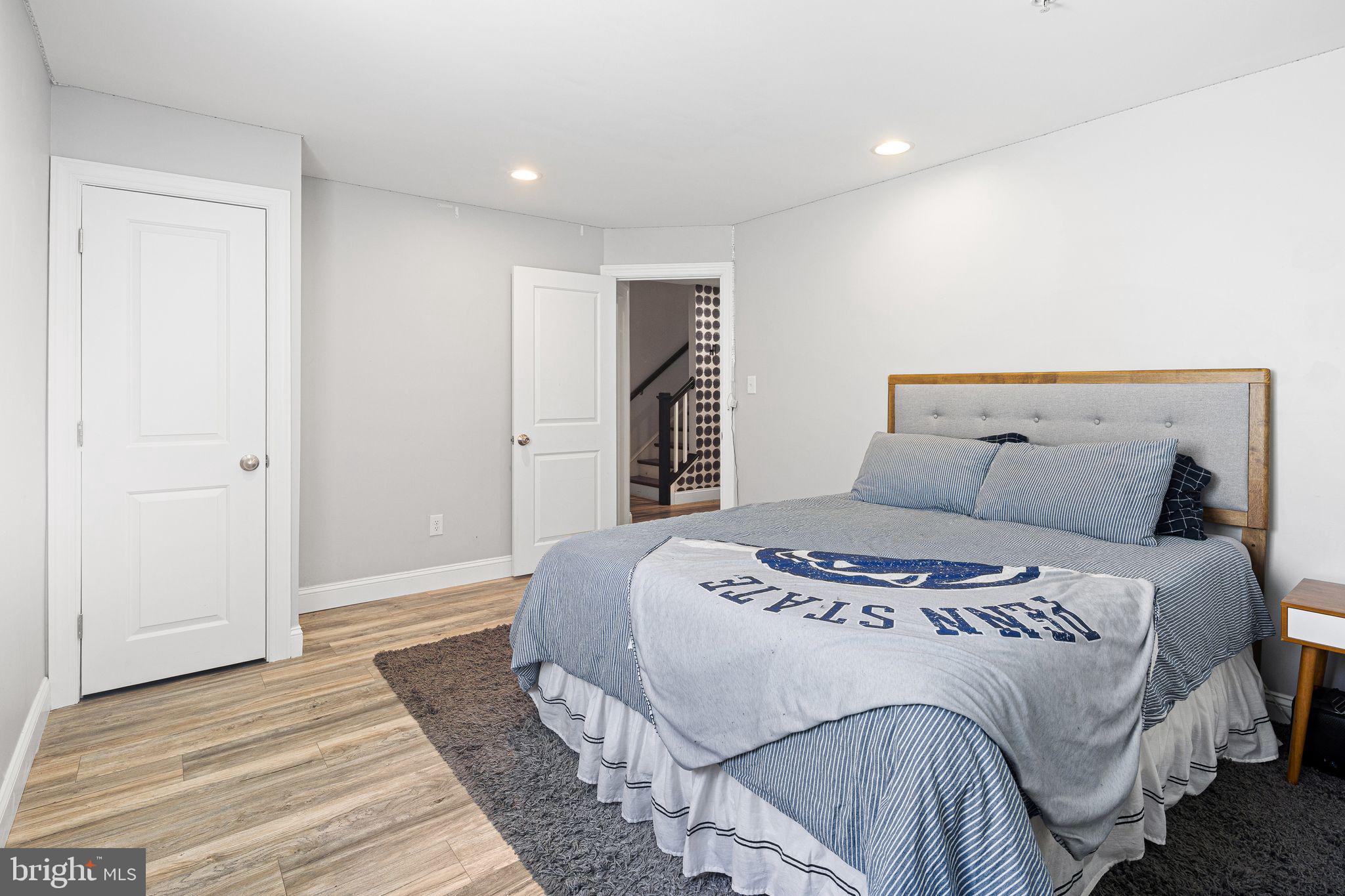 THE RES AT ROSE TREE - Residential