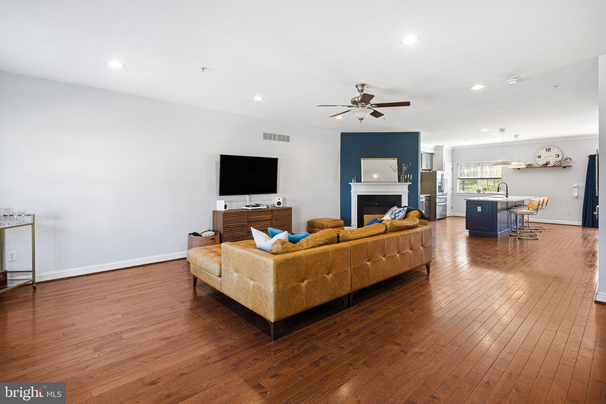 THE RES AT ROSE TREE - Residential