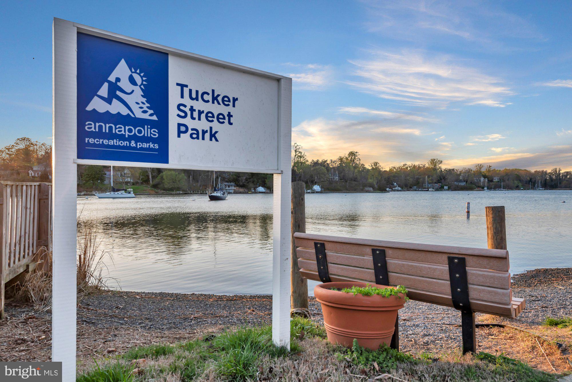 WEST ANNAPOLIS - Residential