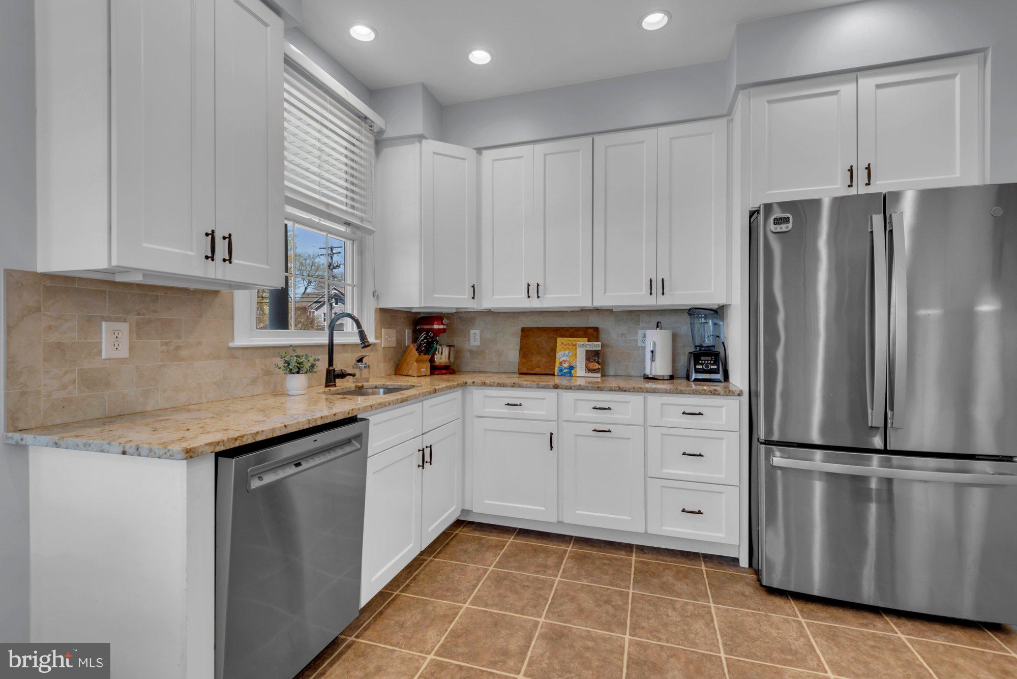 WEST ANNAPOLIS - Residential