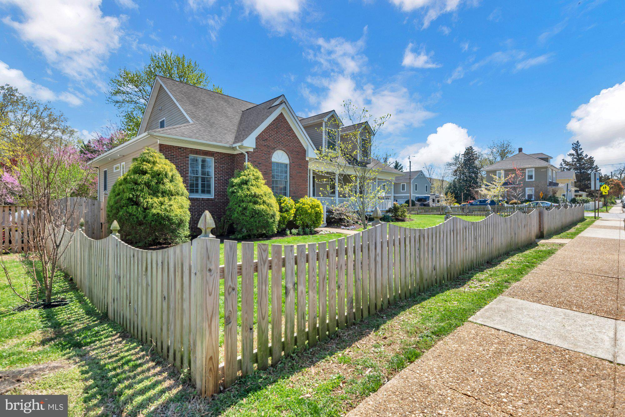 WEST ANNAPOLIS - Residential