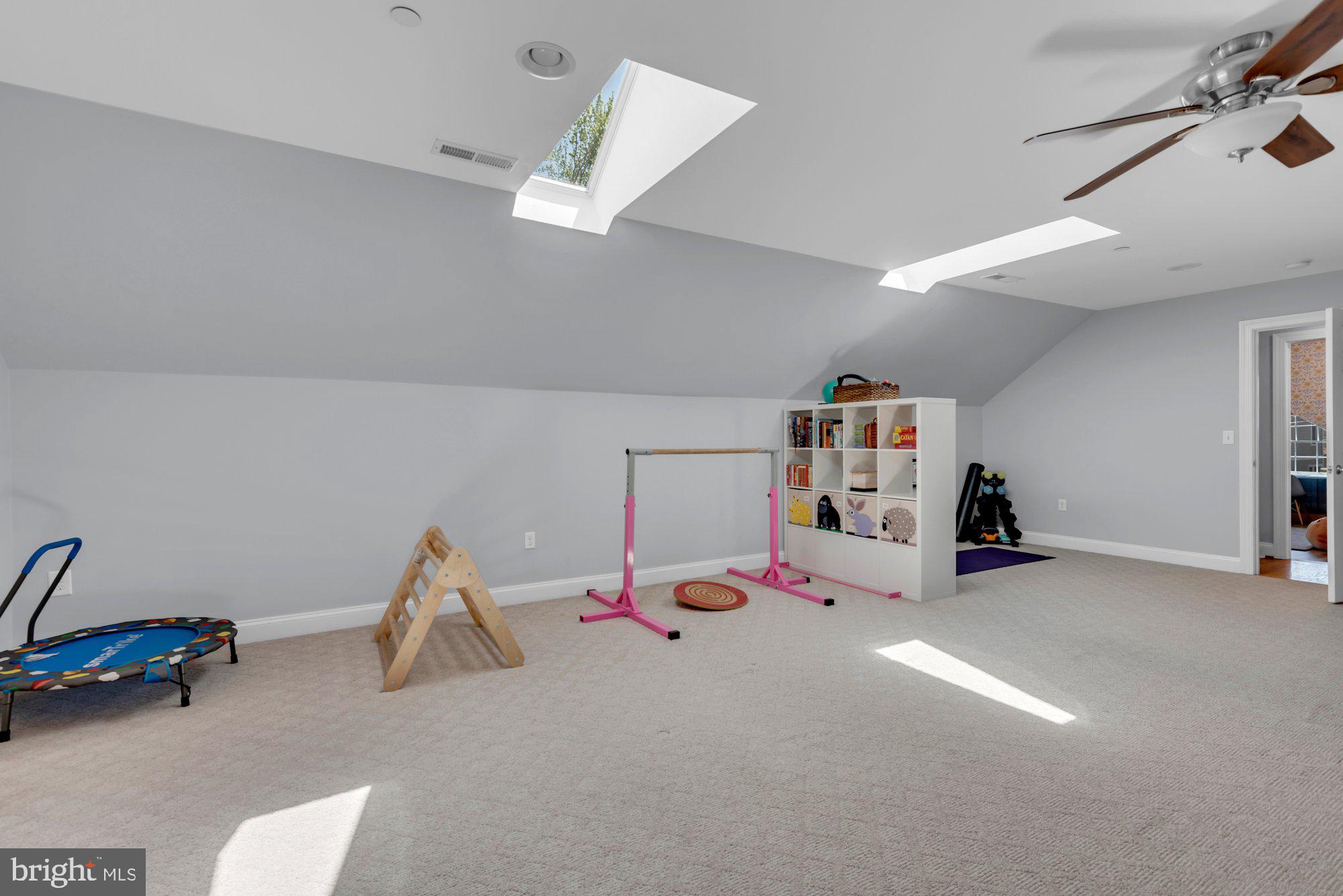 WEST ANNAPOLIS - Residential