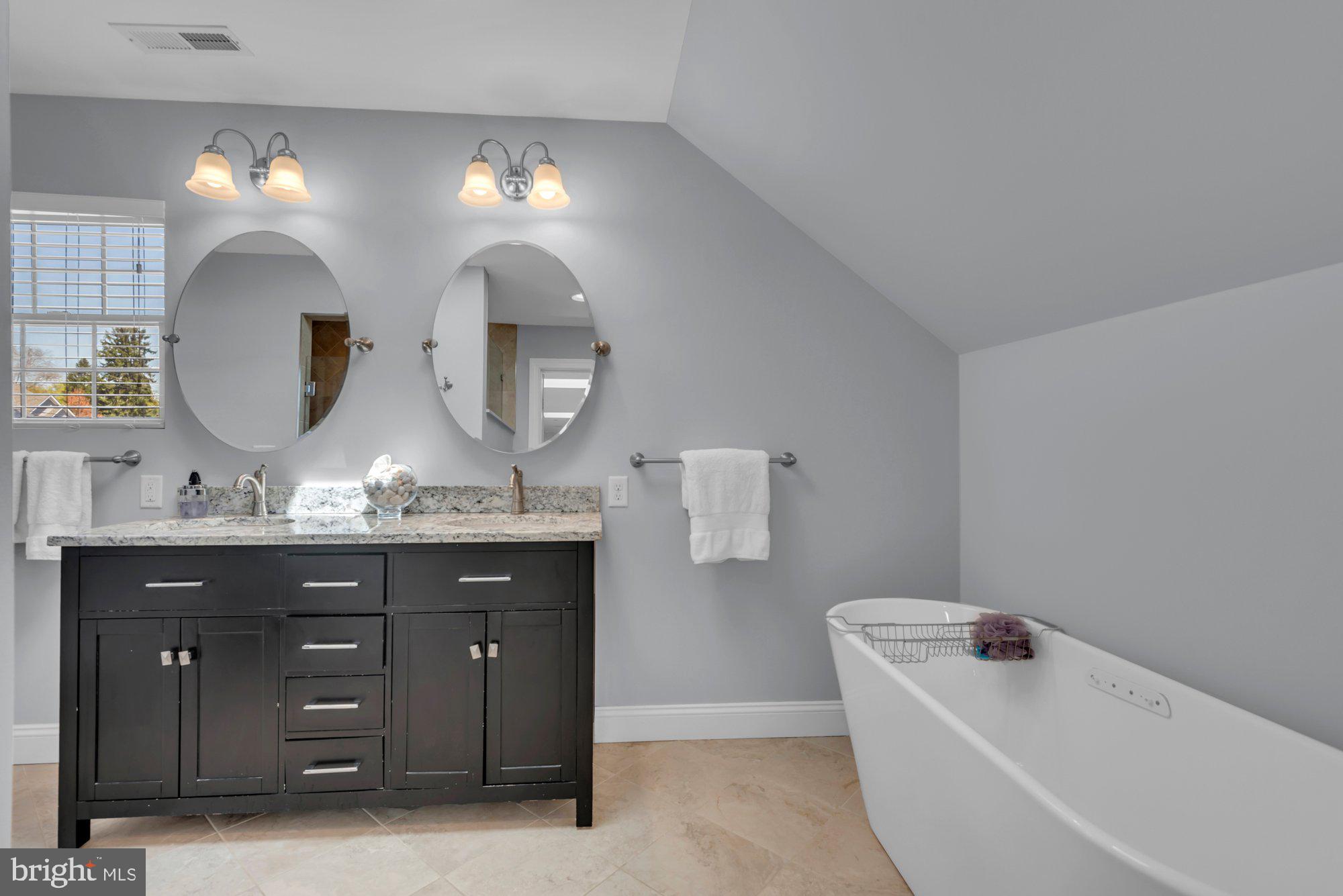 WEST ANNAPOLIS - Residential