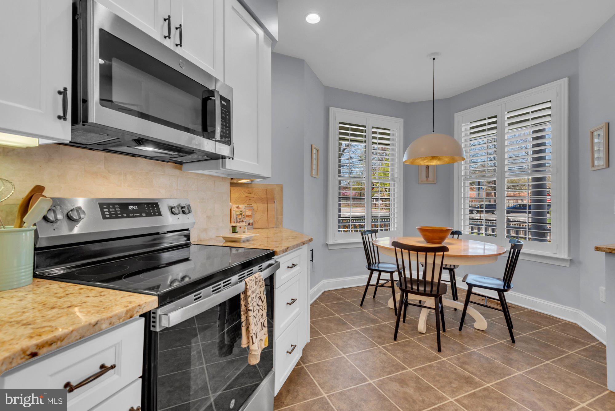 WEST ANNAPOLIS - Residential