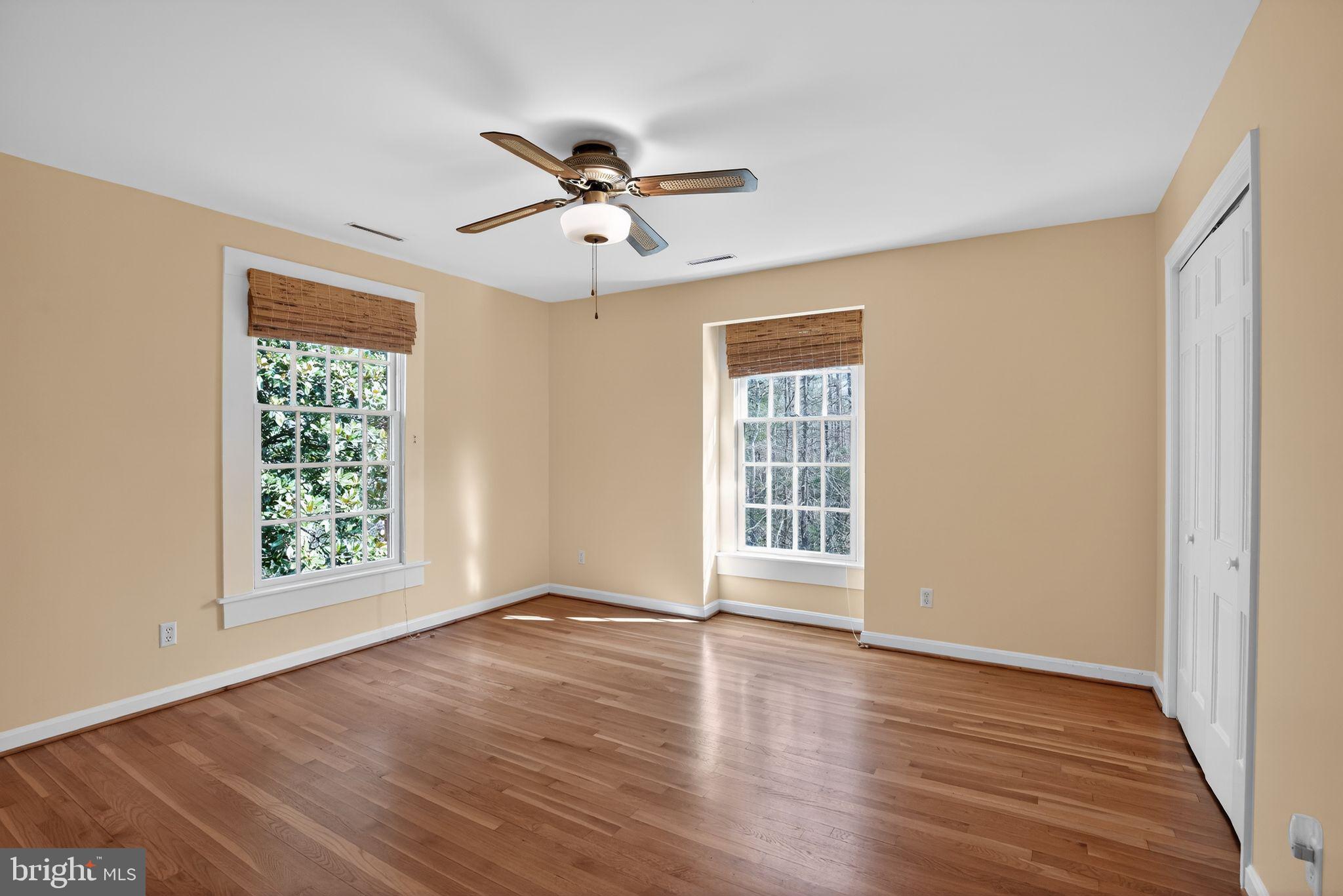 TOWER HILL - Residential