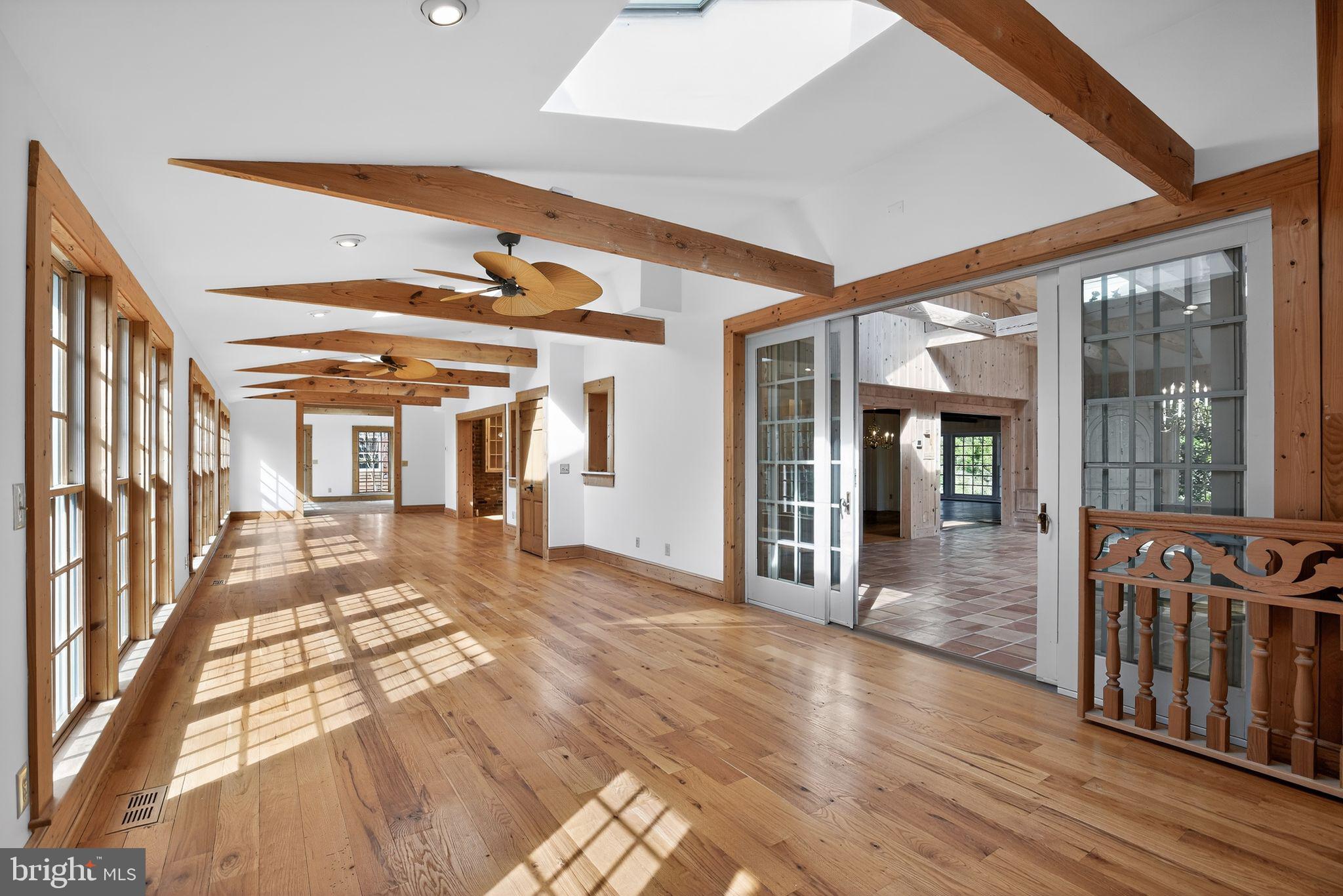 TOWER HILL - Residential