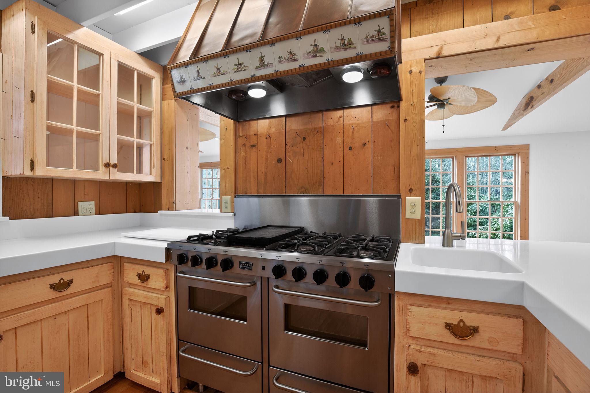 TOWER HILL - Residential