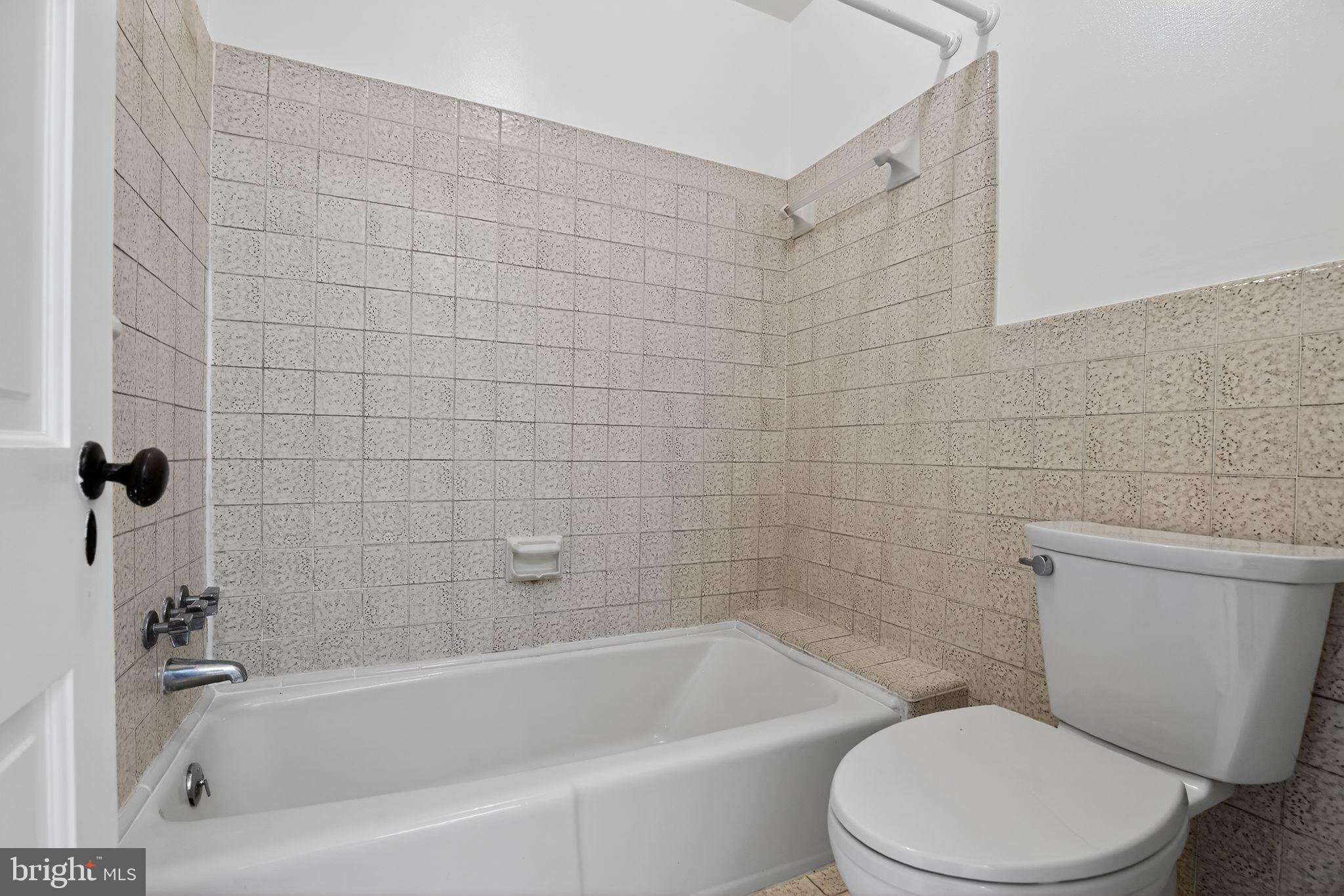 TOWER HILL - Residential