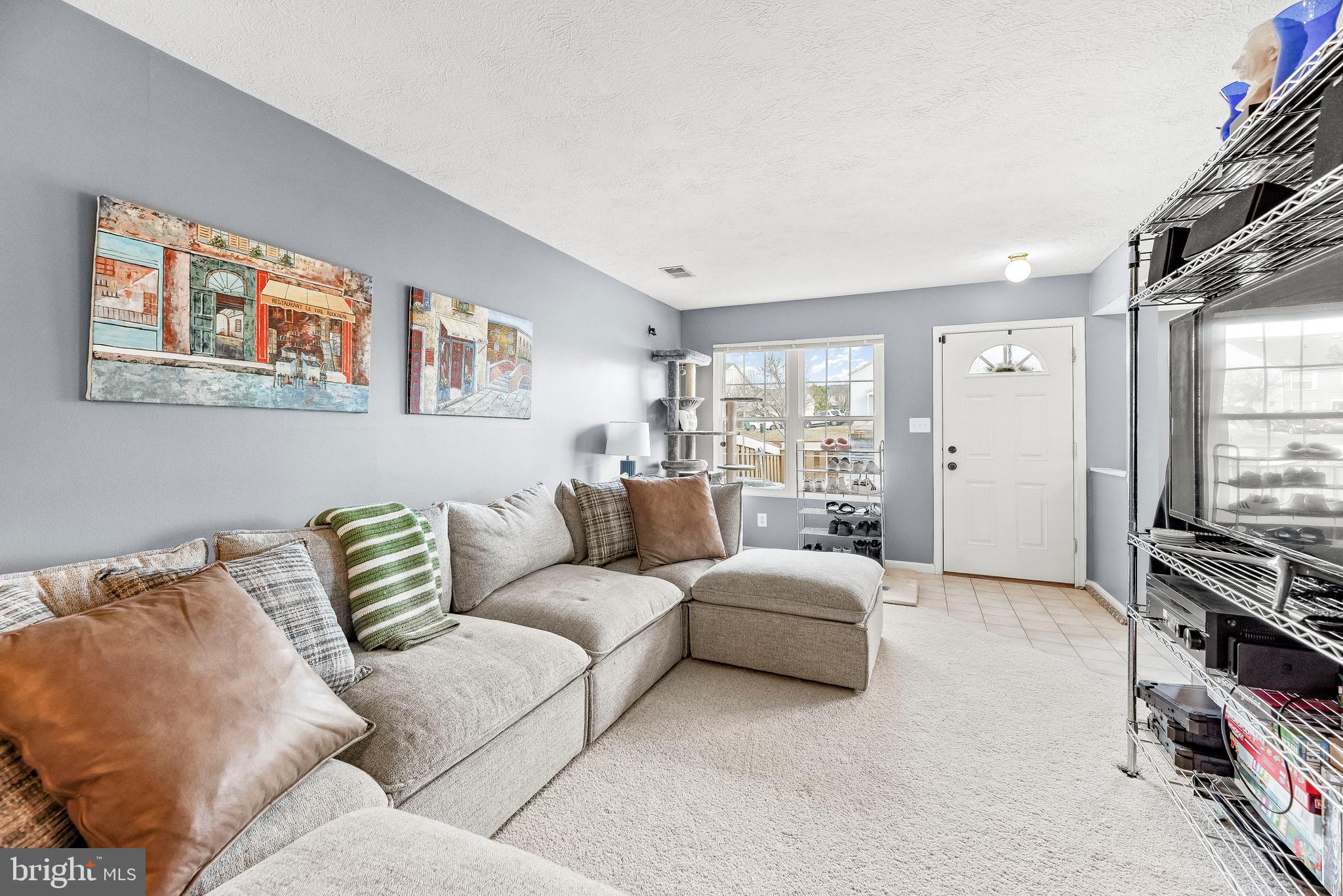 COLUMBIA COMMONS - Residential