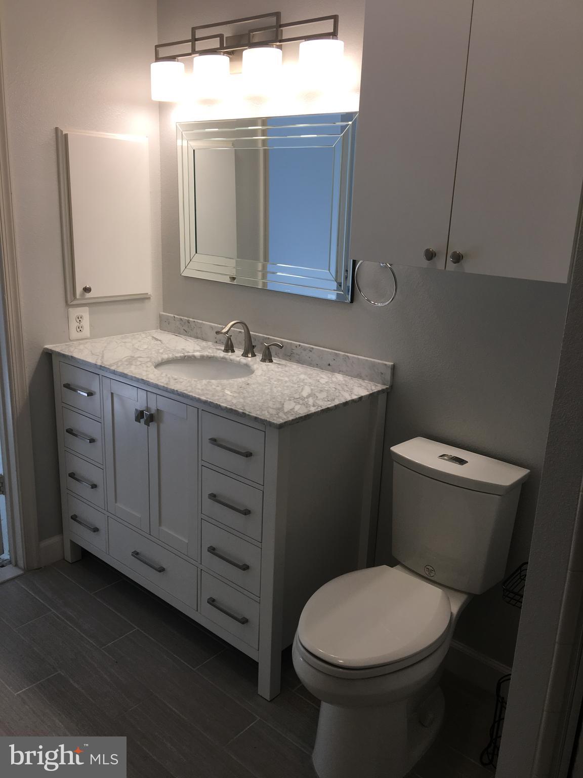 HIGH POINTE AT JEFFERSON PARK - Residential Lease