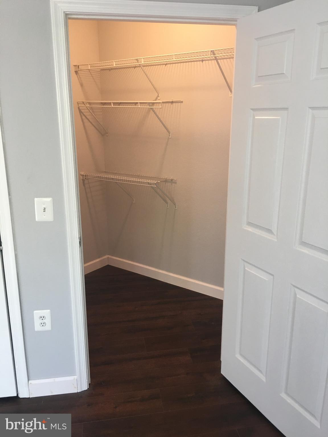 HIGH POINTE AT JEFFERSON PARK - Residential Lease