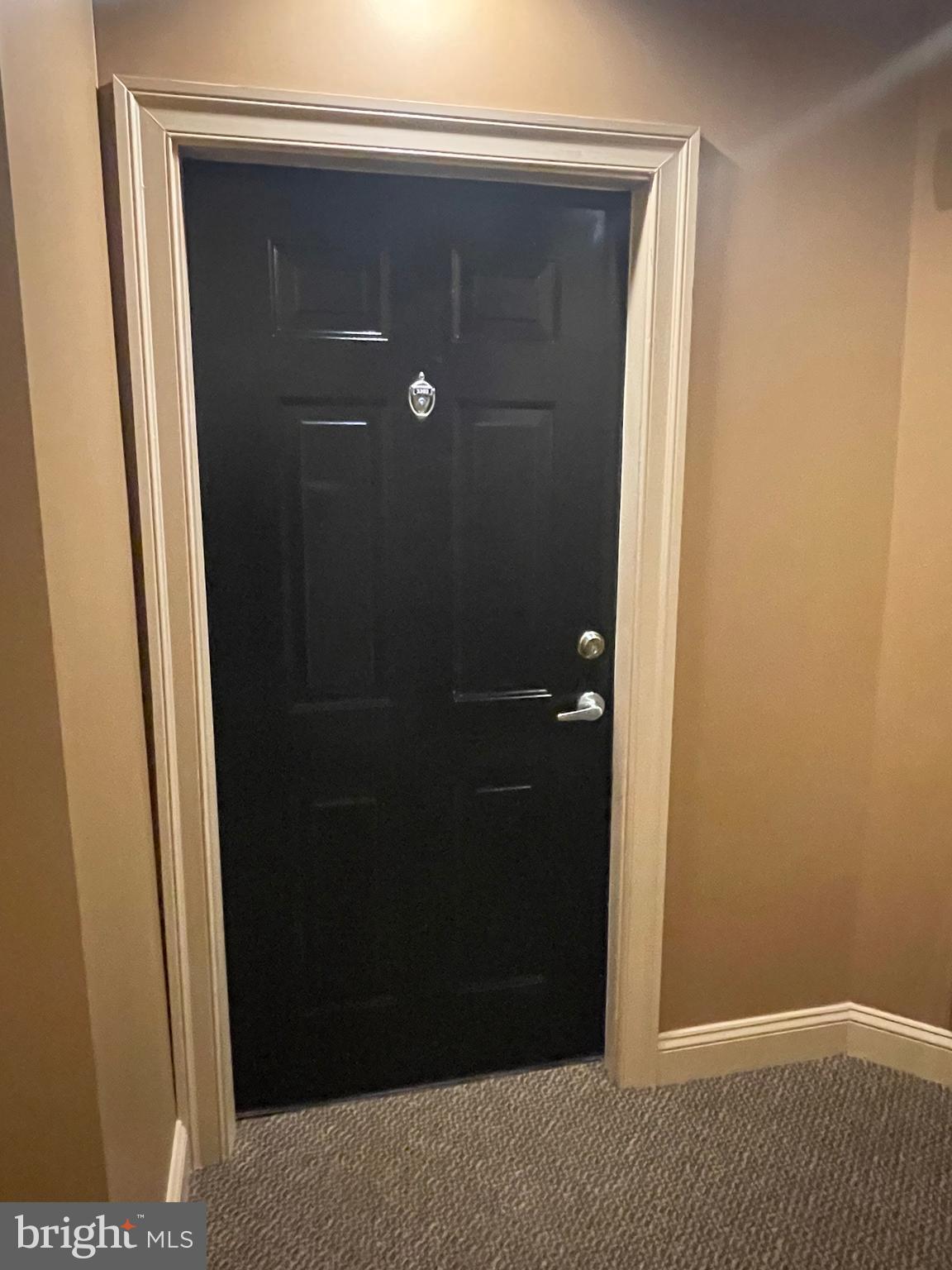 HIGH POINTE AT JEFFERSON PARK - Residential Lease