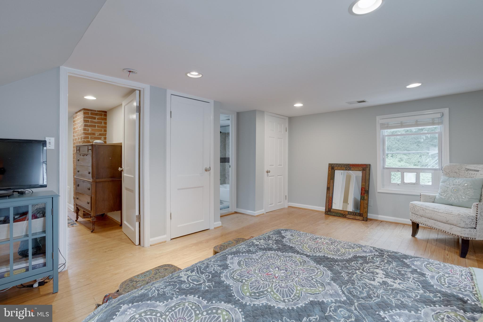 BEL AIR - Residential