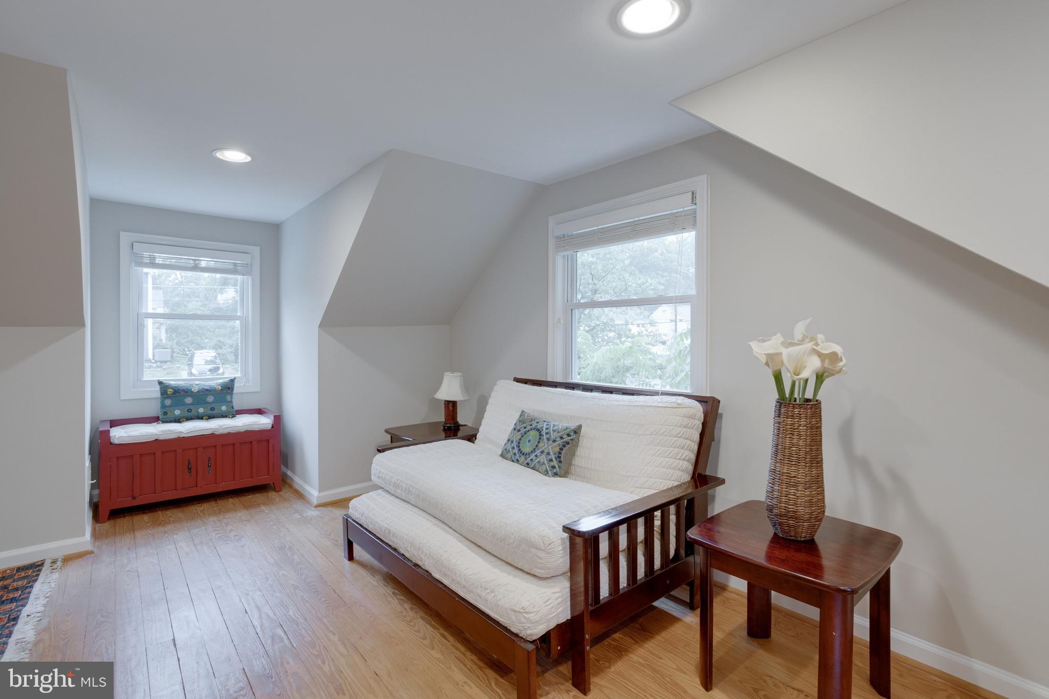 BEL AIR - Residential