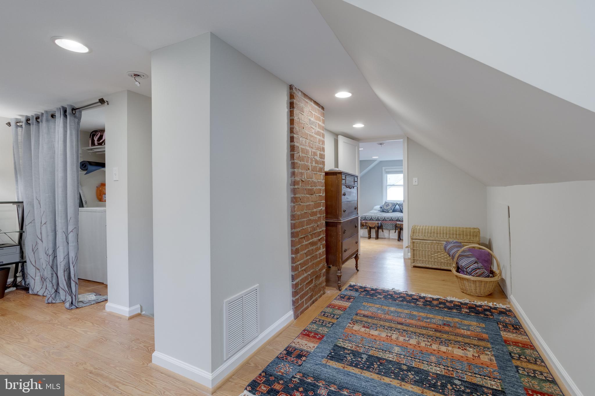 BEL AIR - Residential