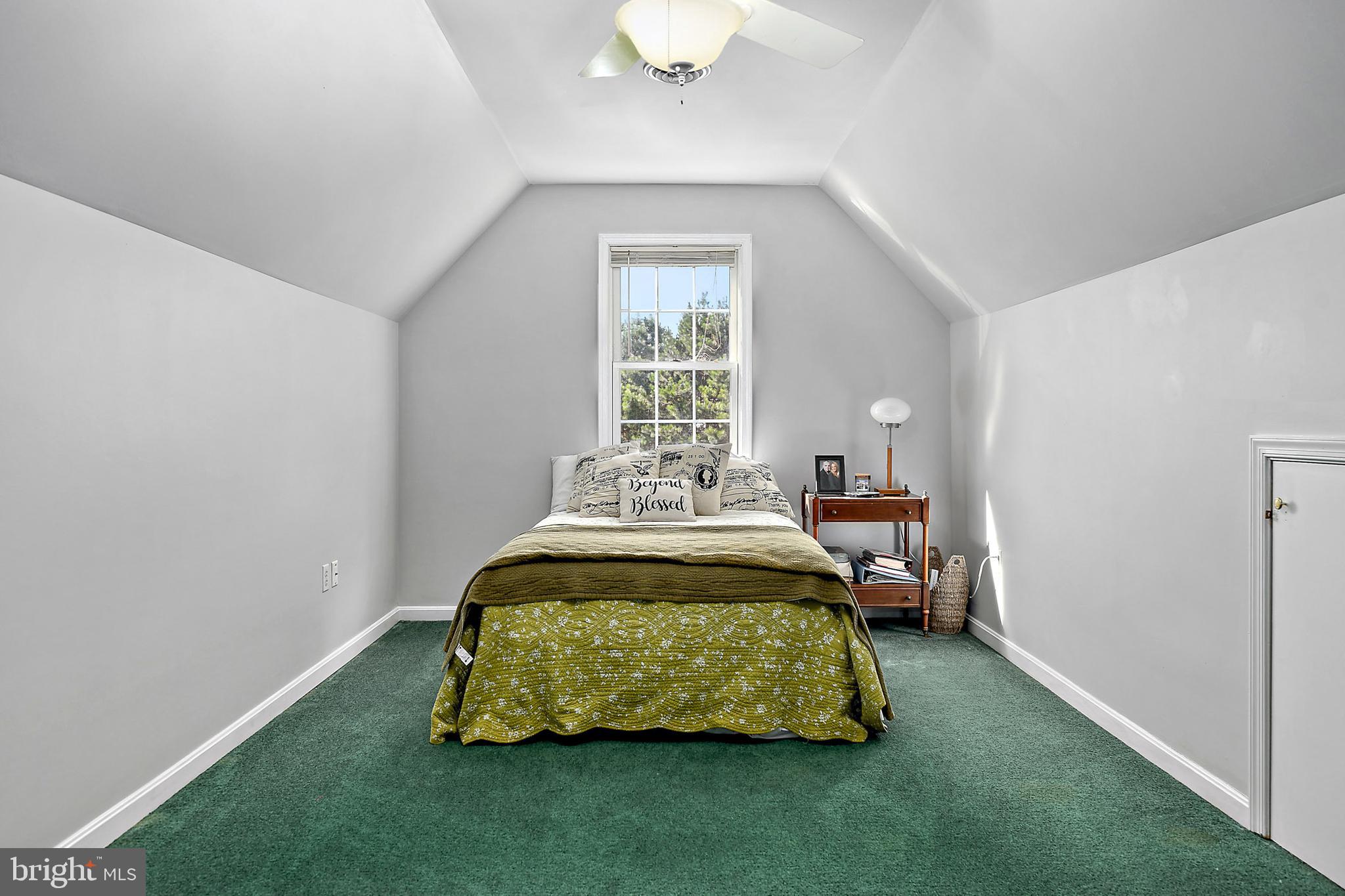 HEATHER GLEN - Residential