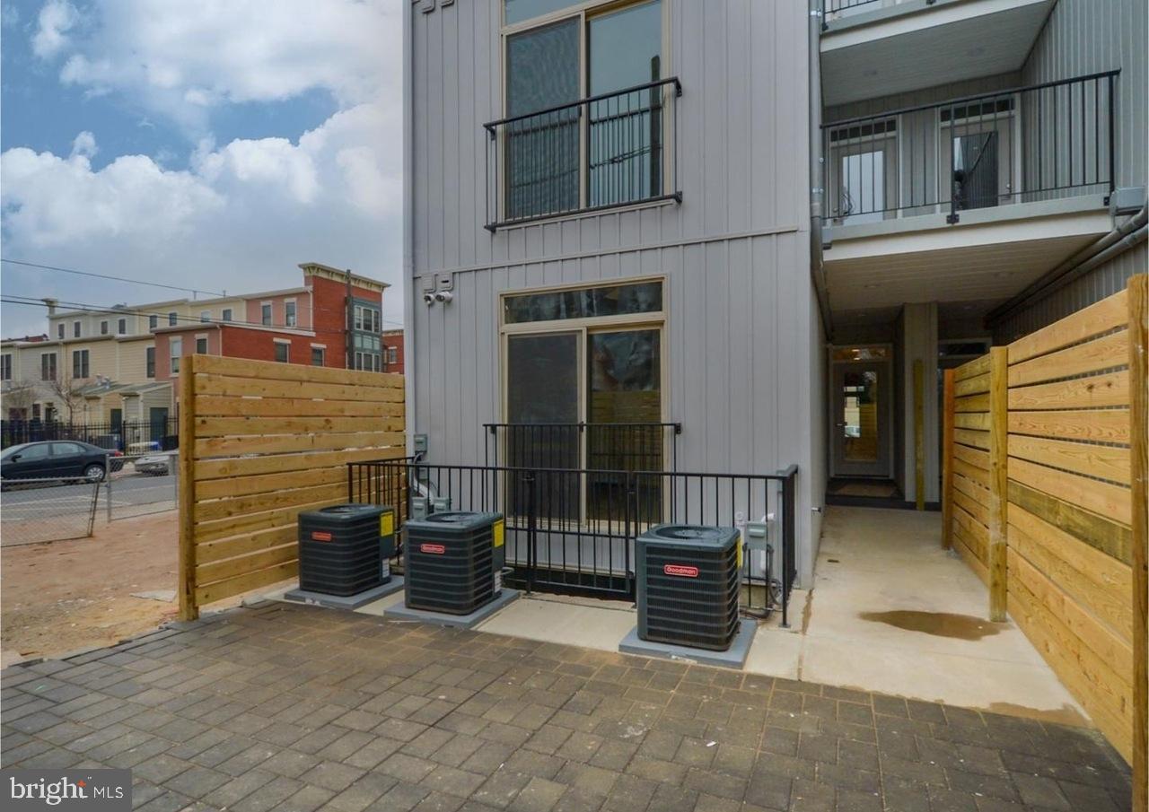 ART MUSEUM AREA - Residential Lease