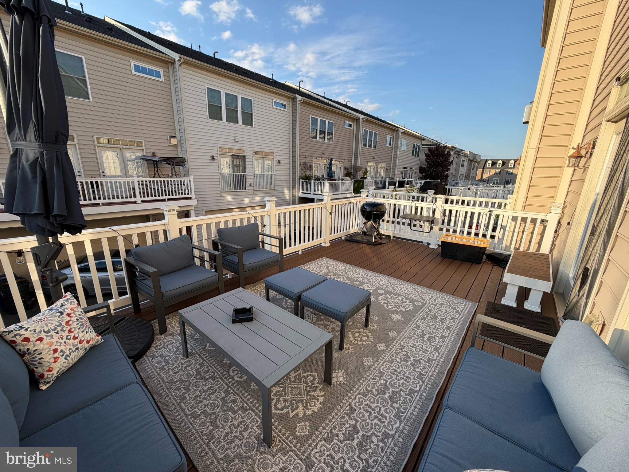 ARCOLA - Residential Lease