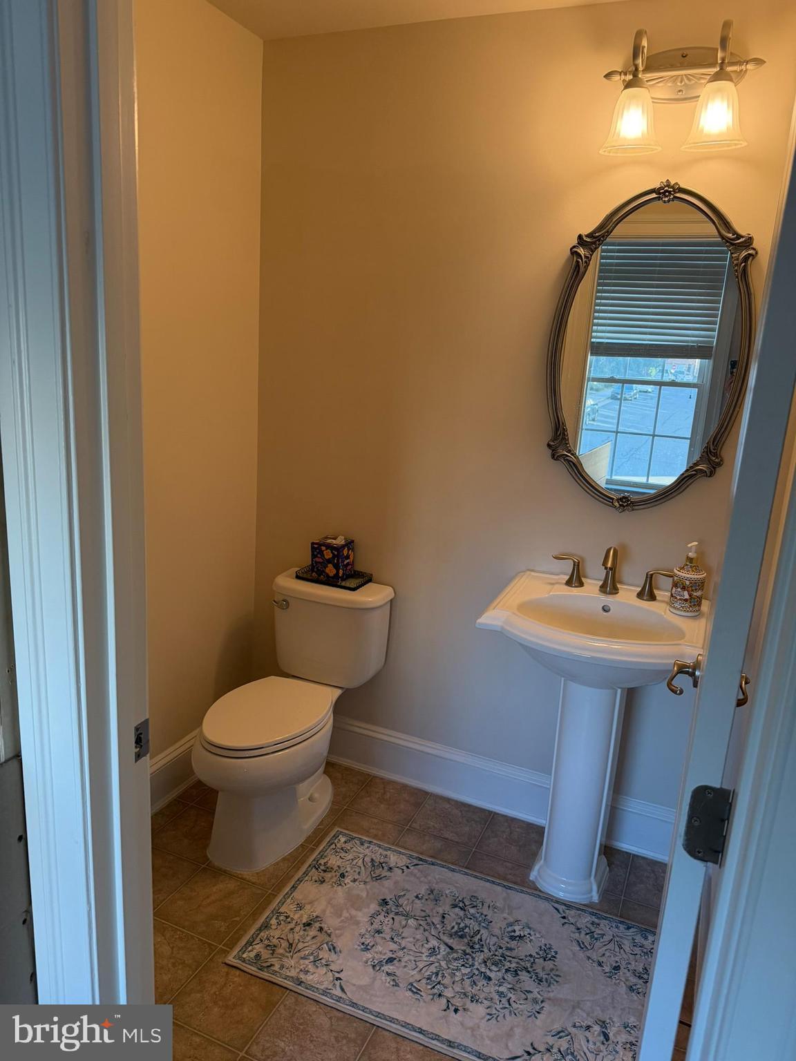 ARCOLA - Residential Lease