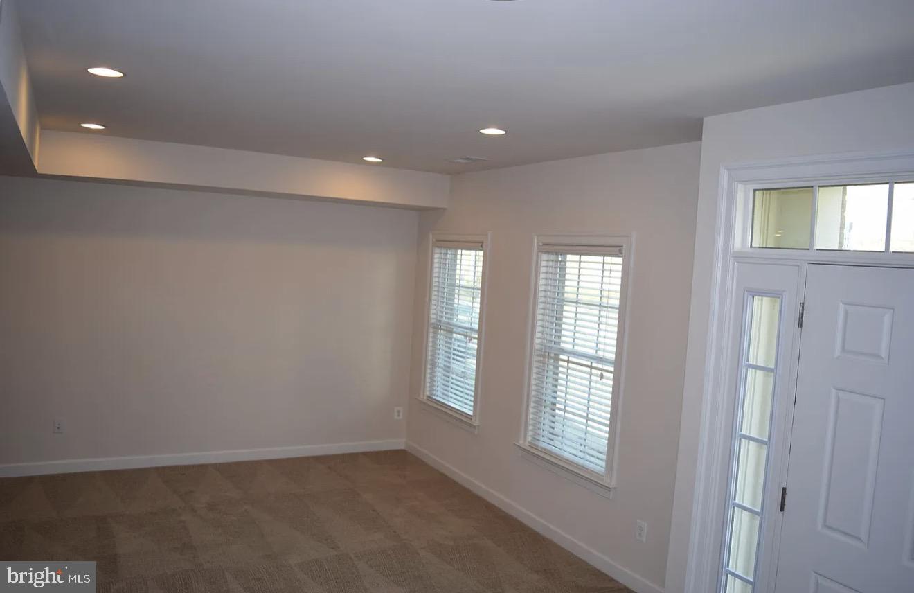 ARCOLA - Residential Lease