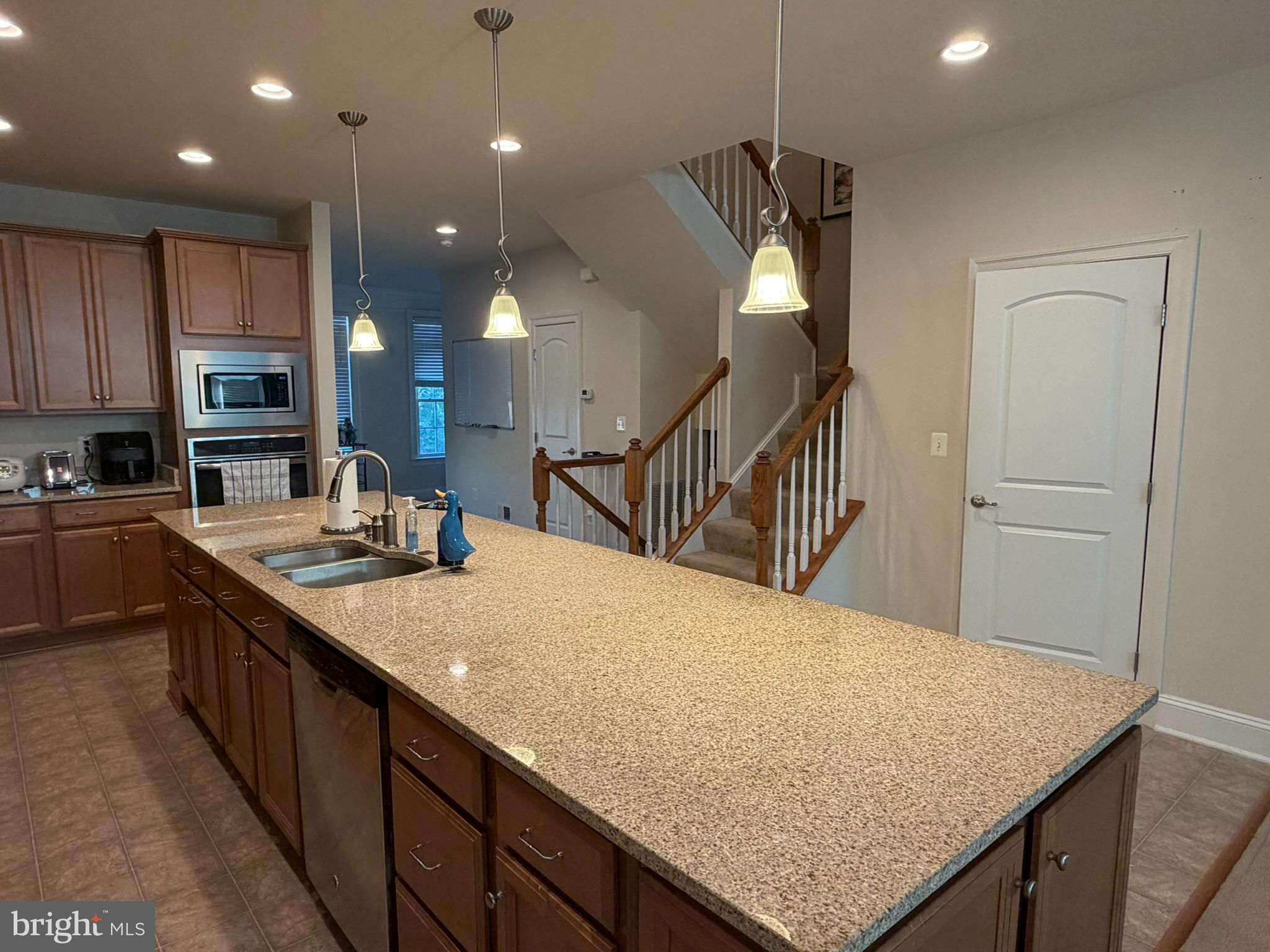 ARCOLA - Residential Lease