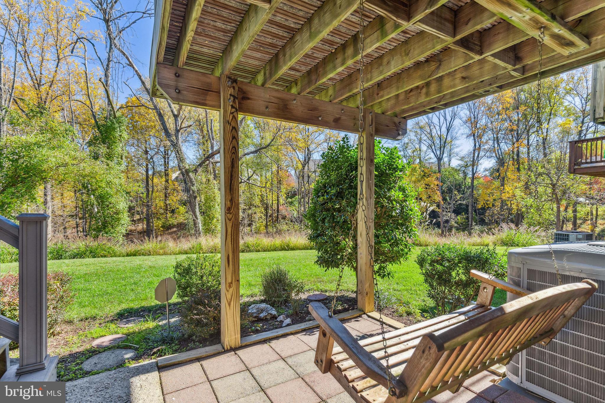 COLLEGE HILLS - Residential