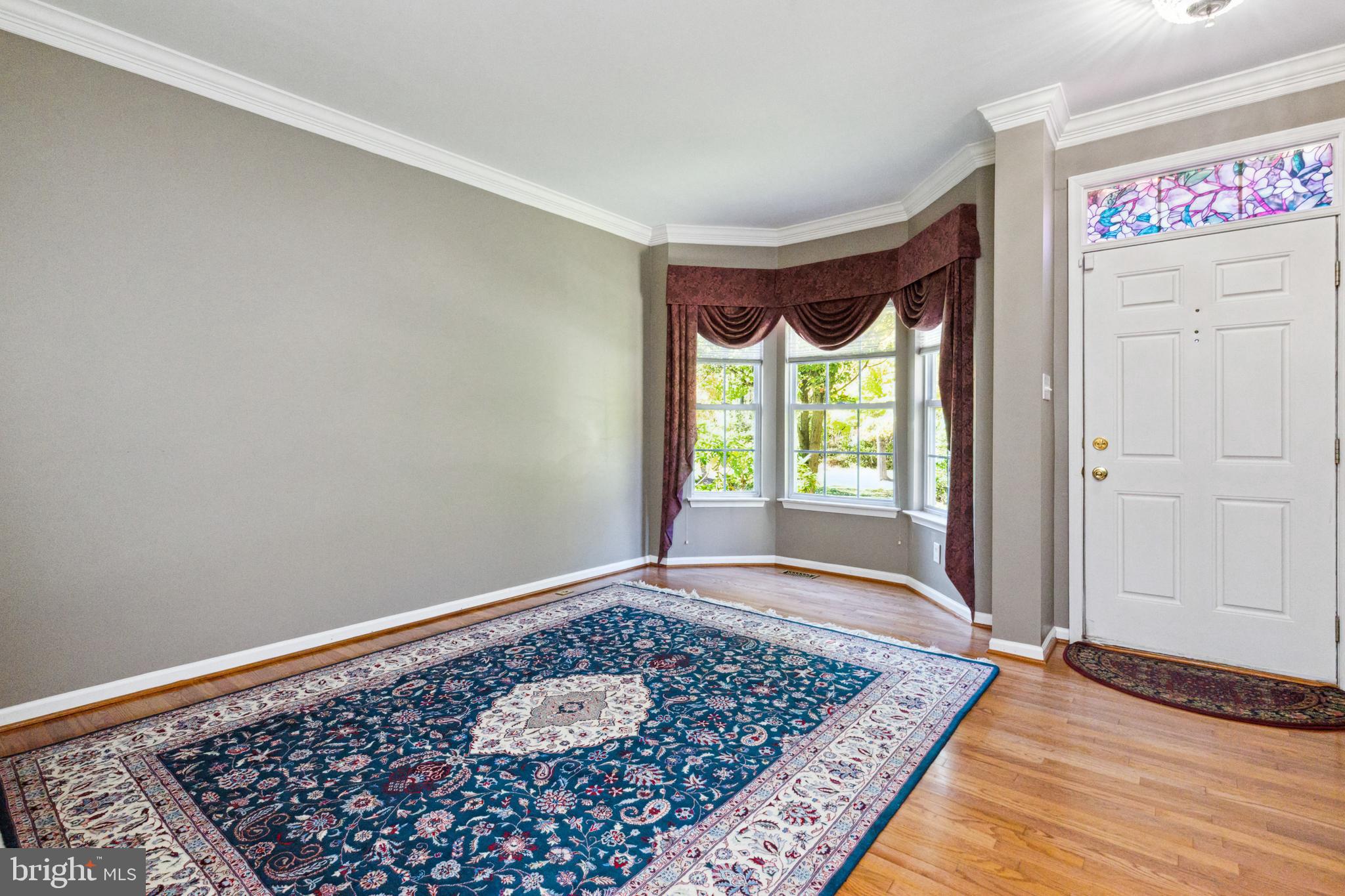 COLLEGE HILLS - Residential