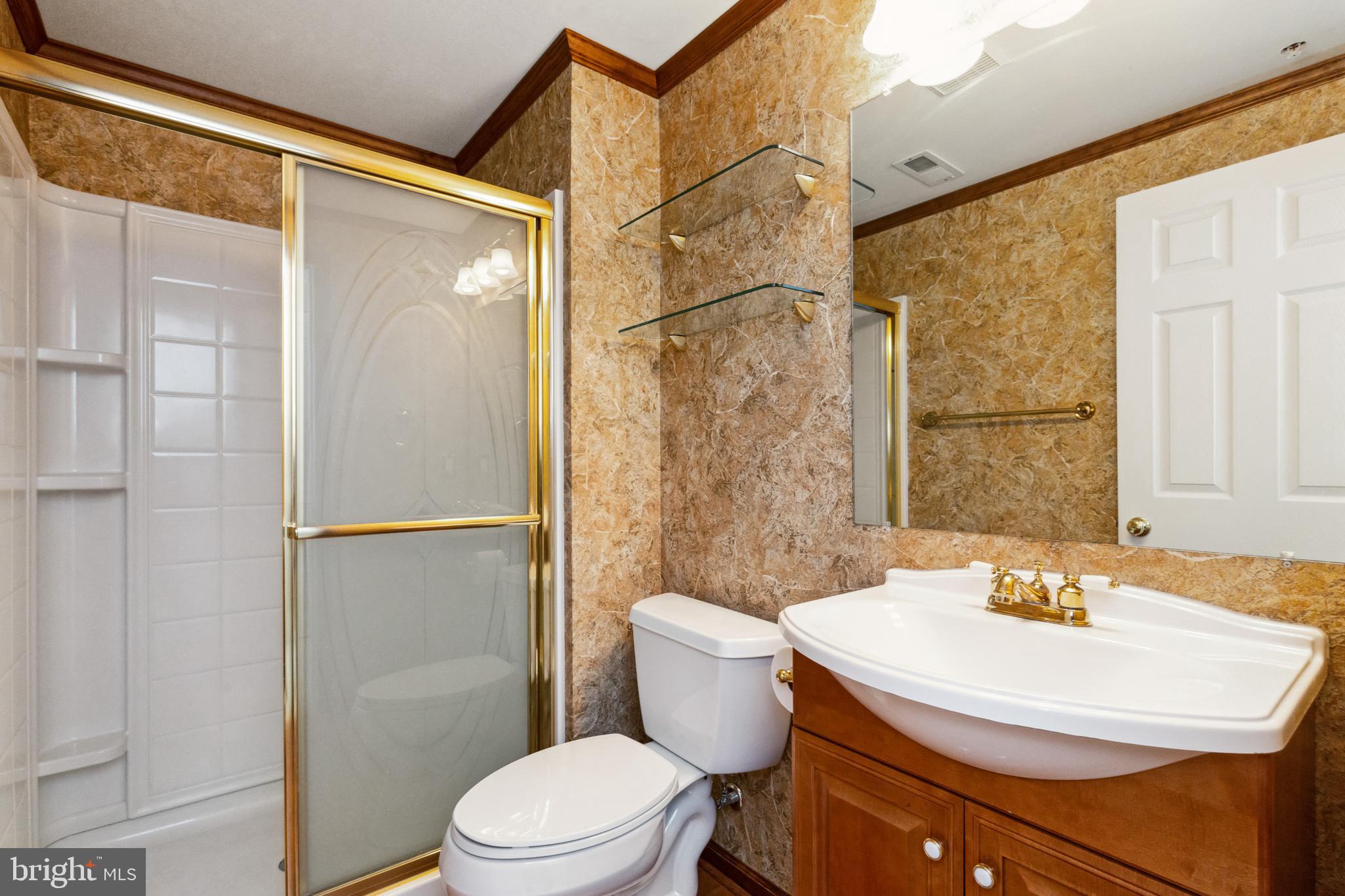 COLLEGE HILLS - Residential