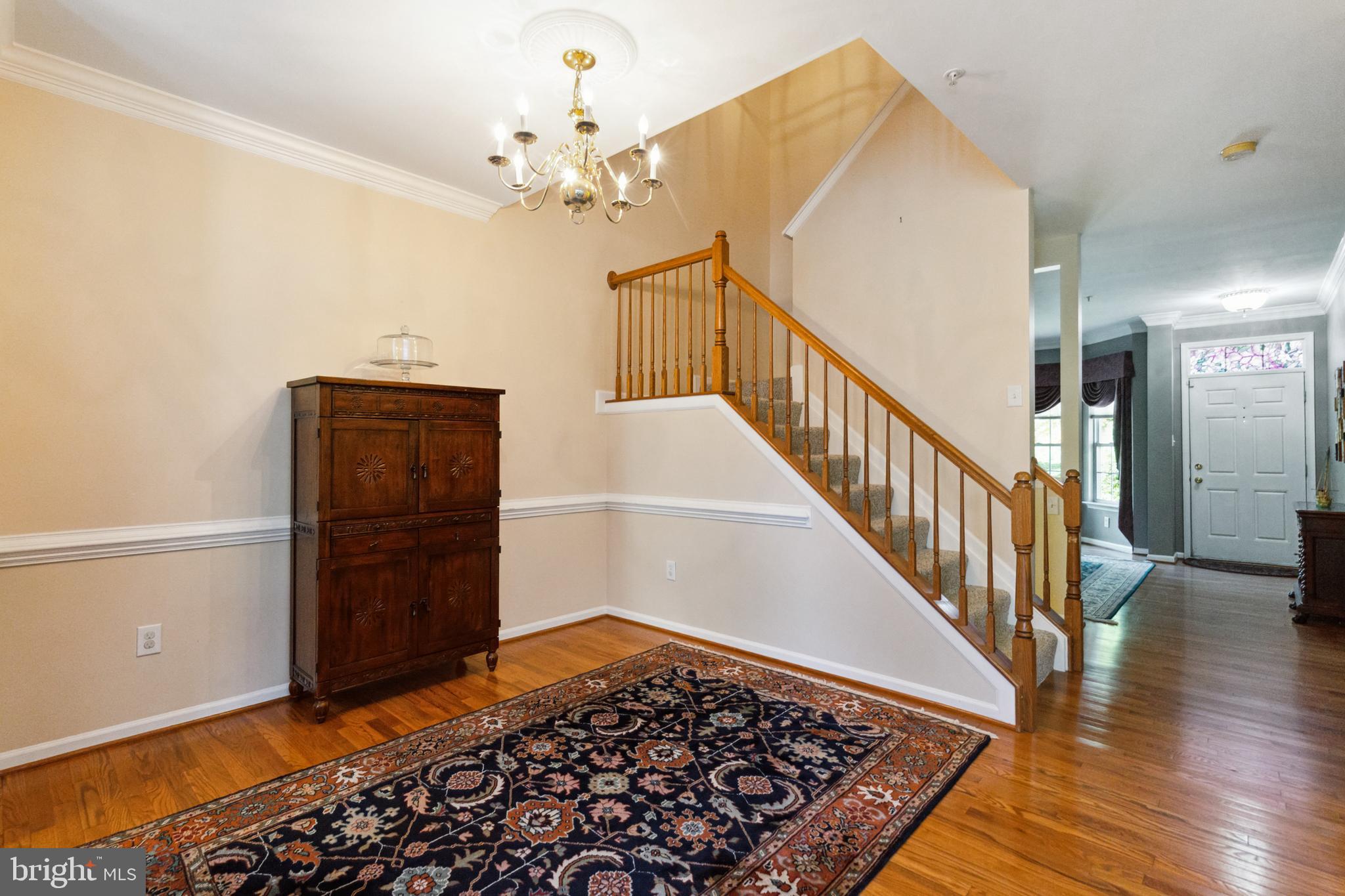 COLLEGE HILLS - Residential