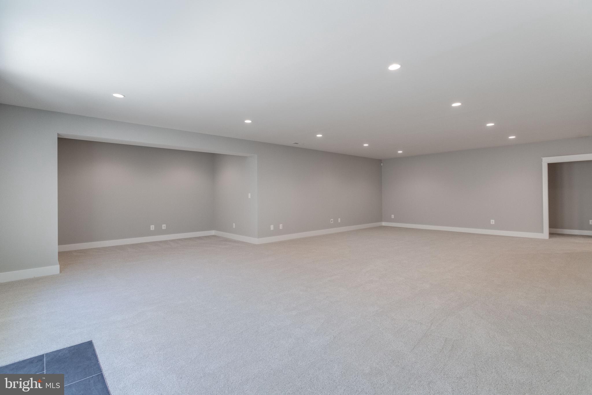 DUNN LORING WOODS - Residential