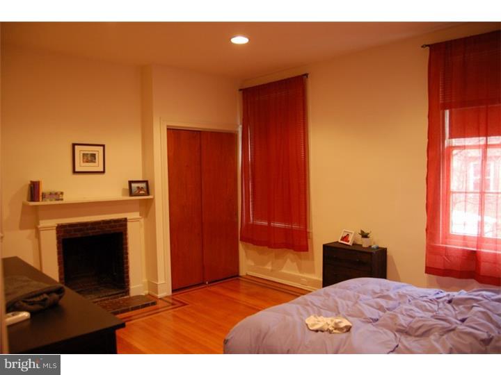 WASHINGTON SQ - Residential Lease