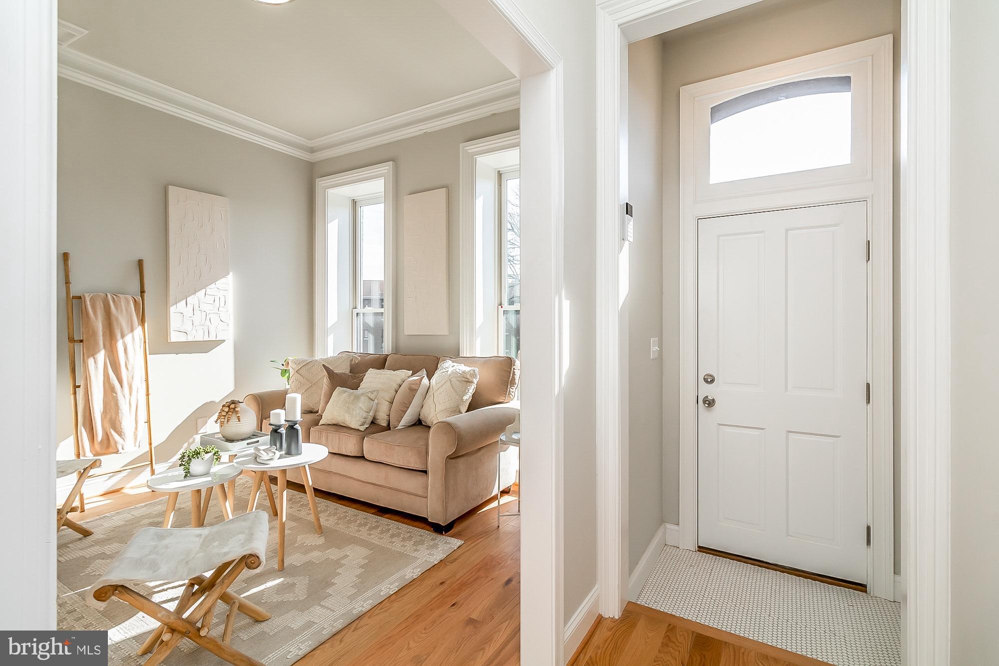 GAY STREET - Residential Lease