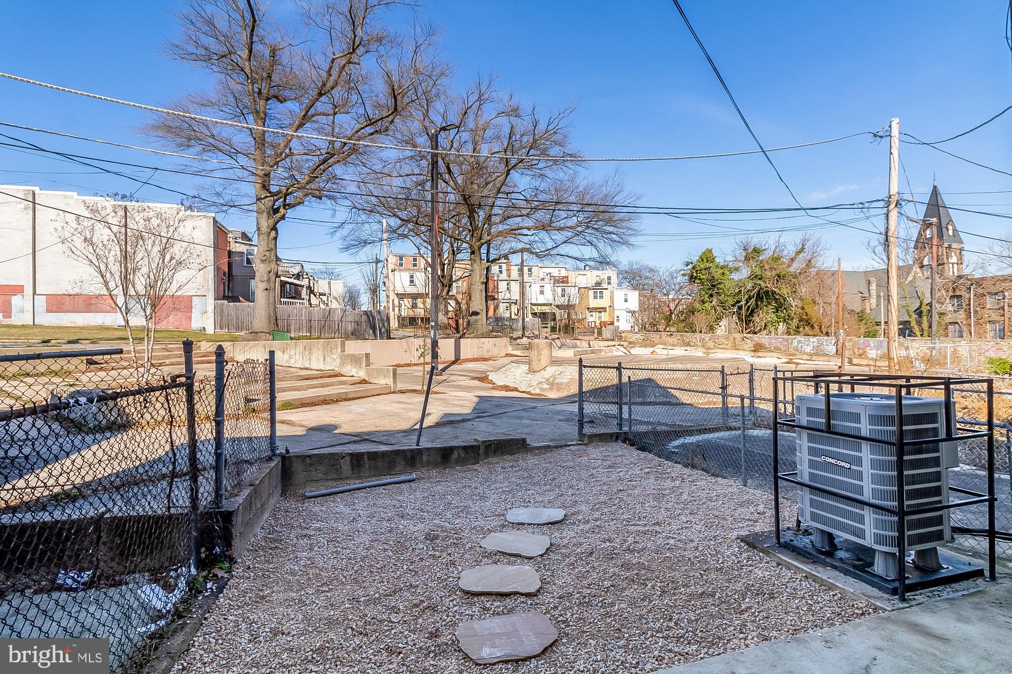 GAY STREET - Residential Lease