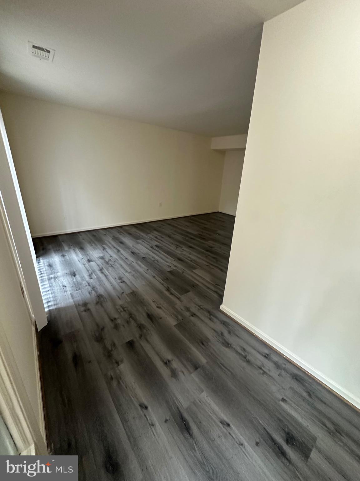 TERRACE TOWNE HOMES OF WOODLAWN - Residential Lease