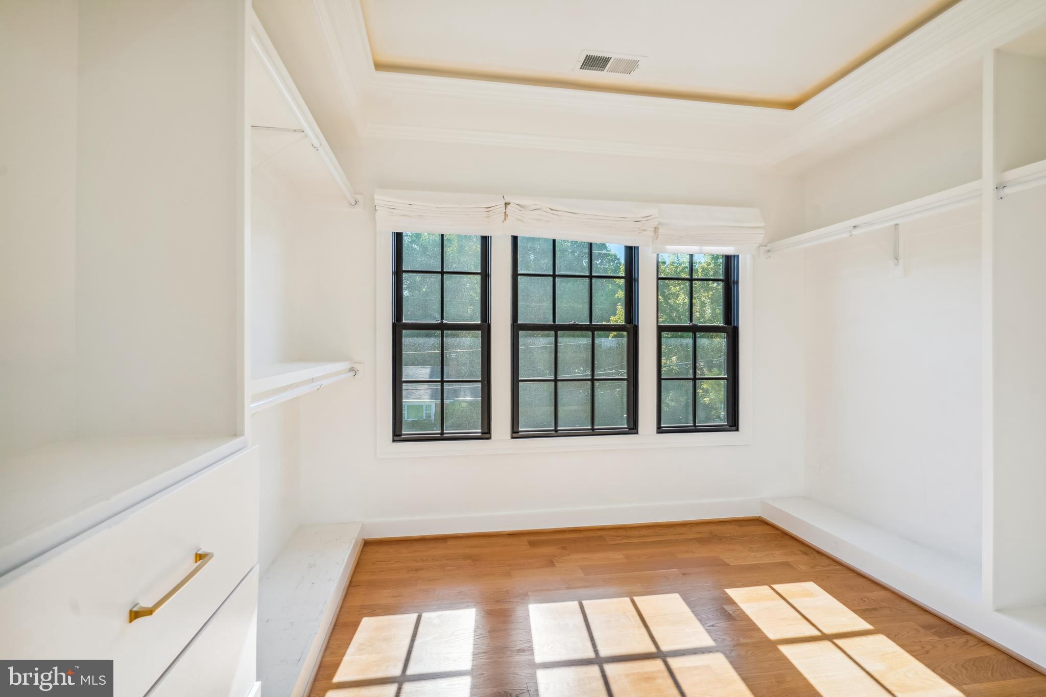 CHESTERBROOK ESTATES - Residential