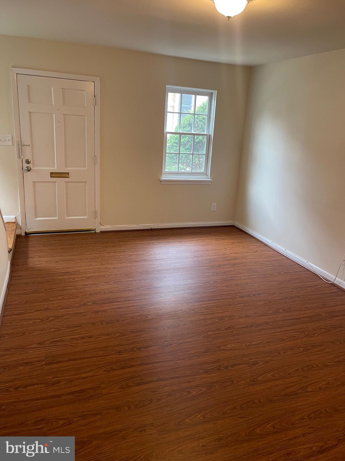 DOWNTOWN FREDERICKSBURG - Residential Lease