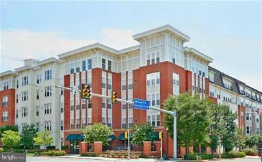 HALSTEAD AT THE METRO - Residential