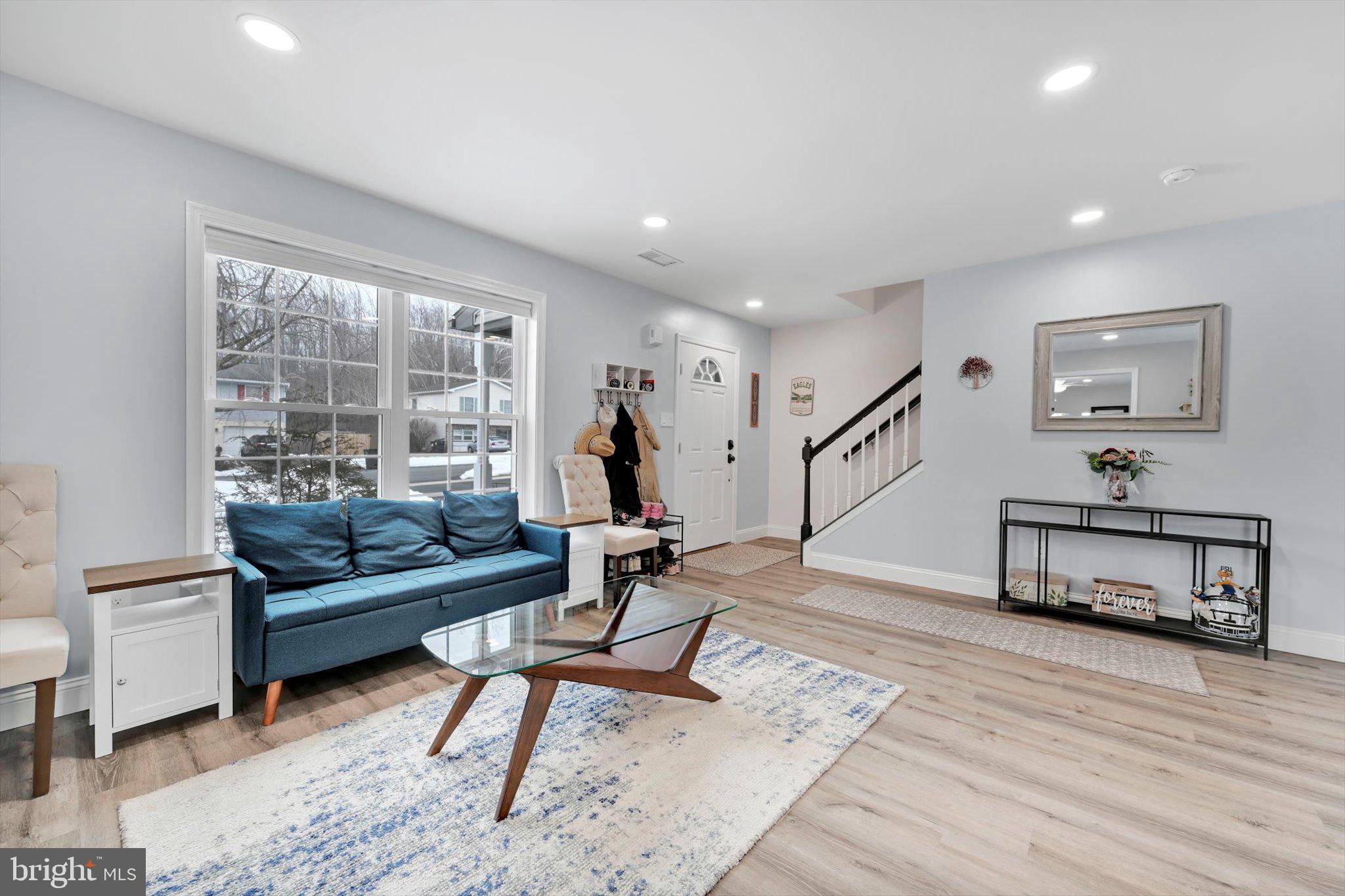 99 CONSTITUTION AVENUE