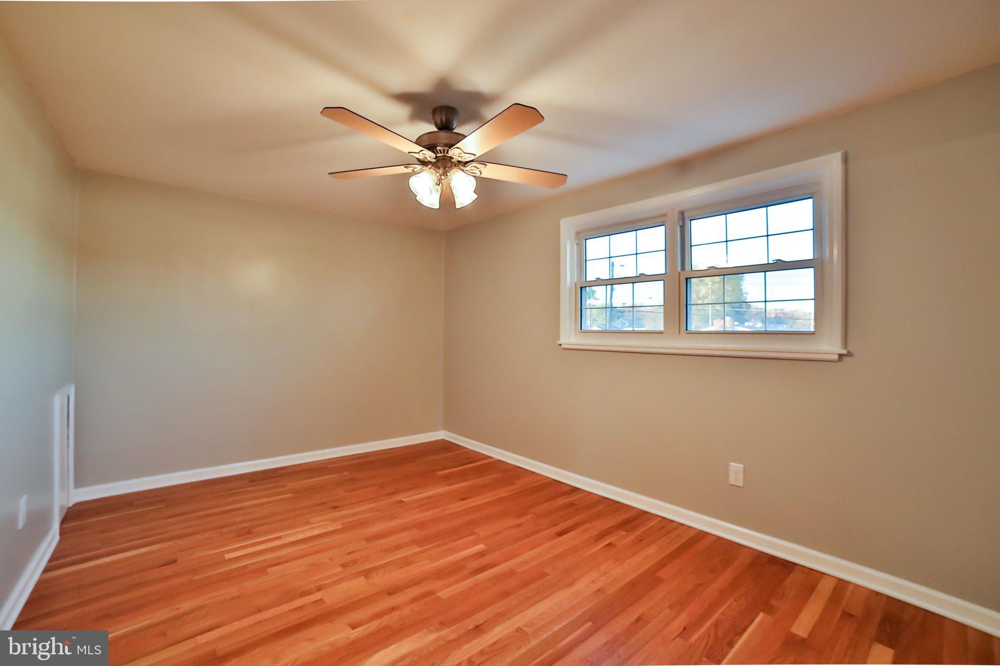 BEVERLY HILLS - Residential