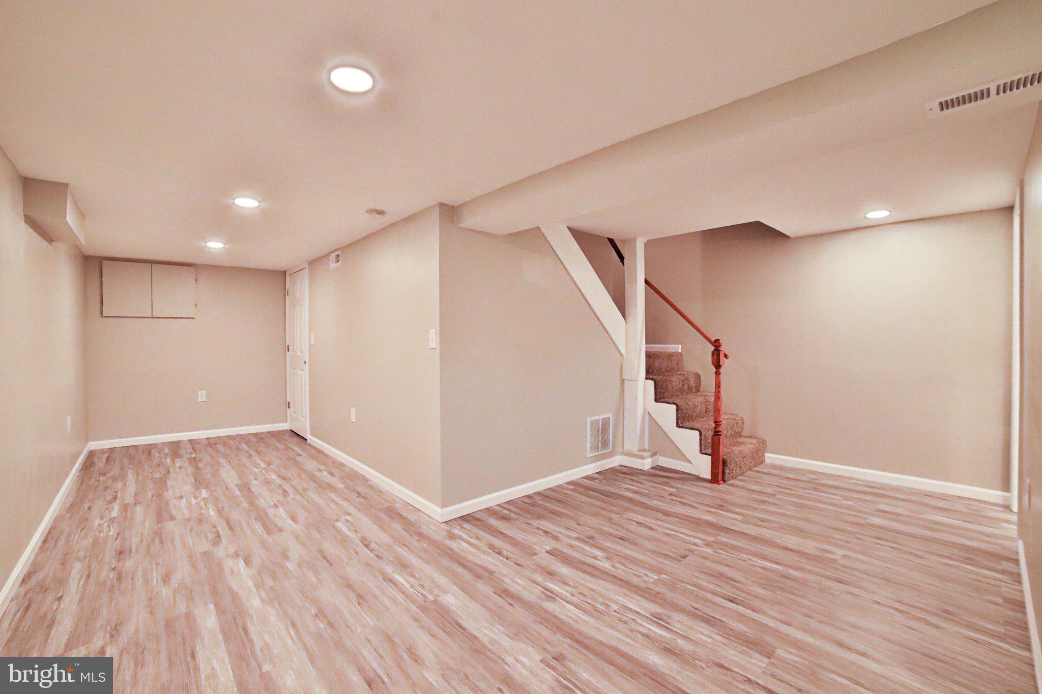 BEVERLY HILLS - Residential