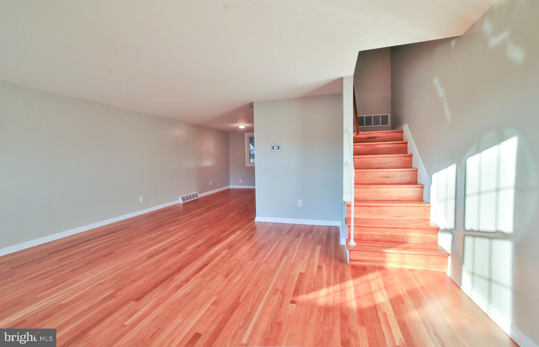 BEVERLY HILLS - Residential