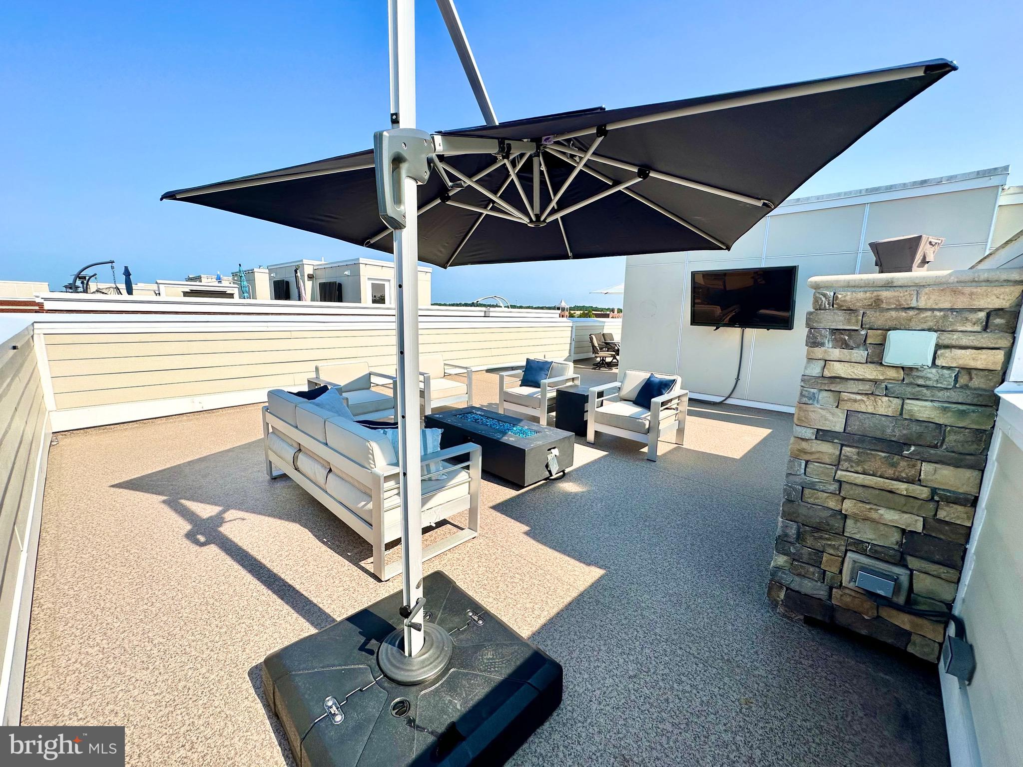 LIBERTY - Residential Lease